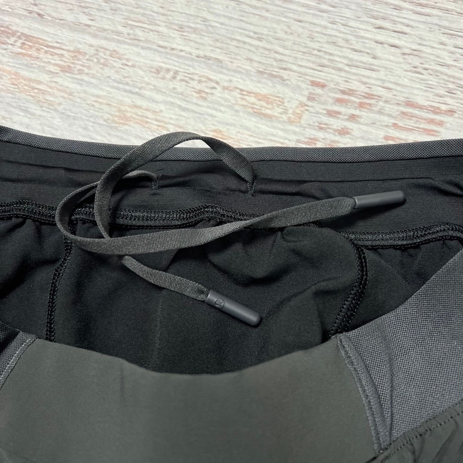Lululemon Lululemon Surge Hybrid Pant Graphite Gray Size S Size US 33 - 5 Thumbnail