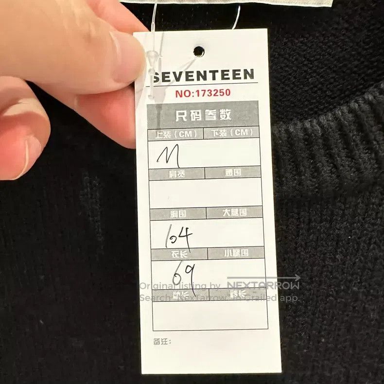 Givenchy Givenchy Black and Red Big Logo Printed Knit Sweater / M Size US M / EU 48-50 / 2 - 7 Thumbnail