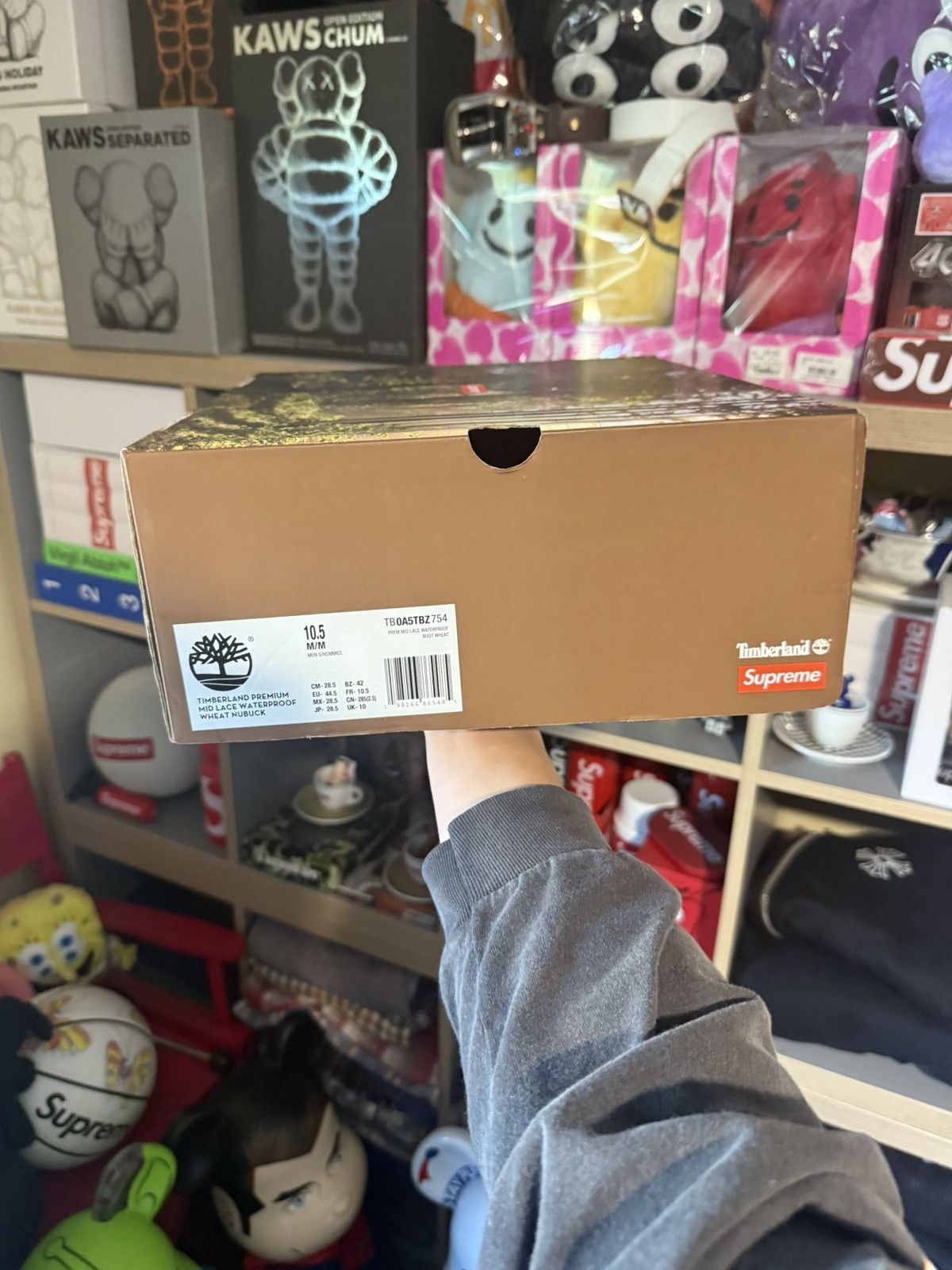 Supreme × Timberland Supreme Wheat 6” Timberland Boot FW25 Size US 10.5 / EU 43-44 - 8 Thumbnail