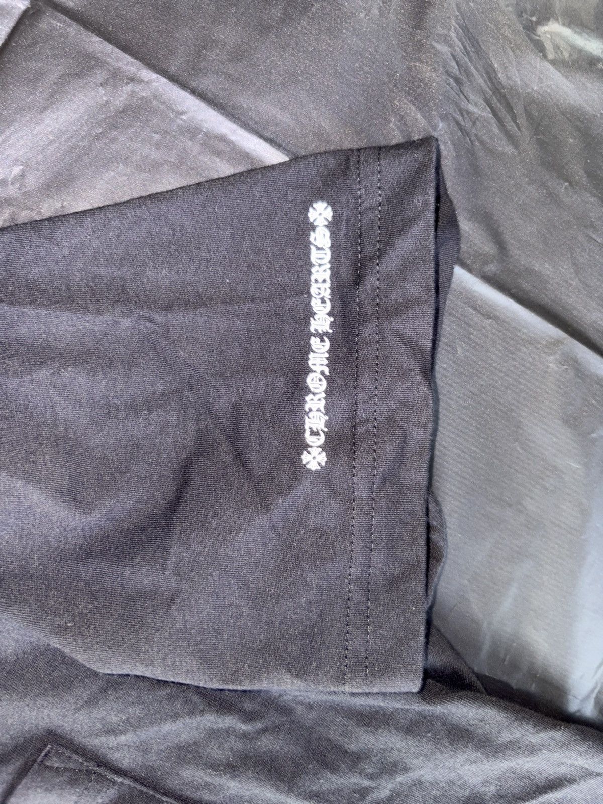 Chrome Hearts CHROME HEARTS SCROLL LOGO T-SHIRT Size US XL / EU 56 / 4 - 6 Thumbnail