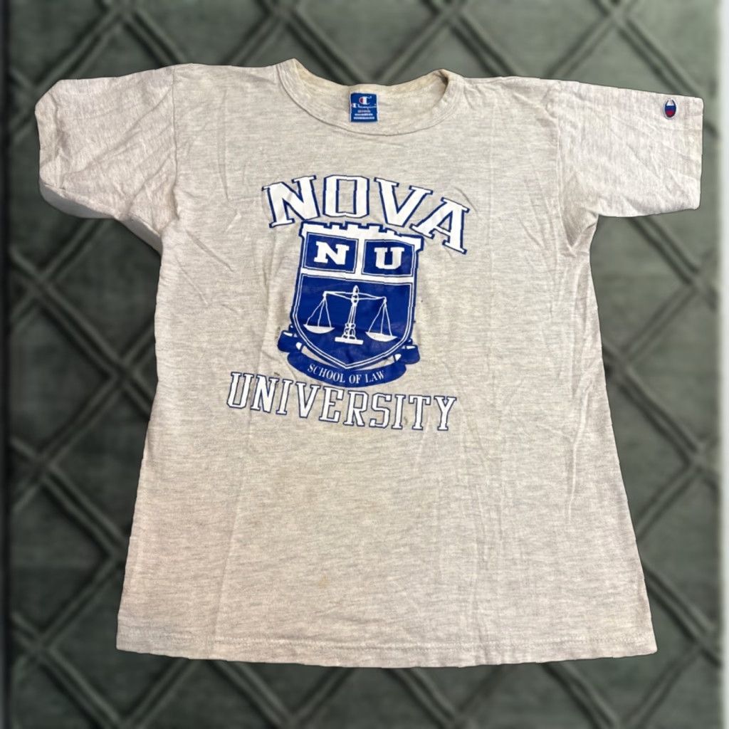 Champion VINTAGE 90s Champion Nova University Law Gray Blue NCAA T-Shirt M Mens Size US M / EU 48-50 / 2 - 1 Thumbnail