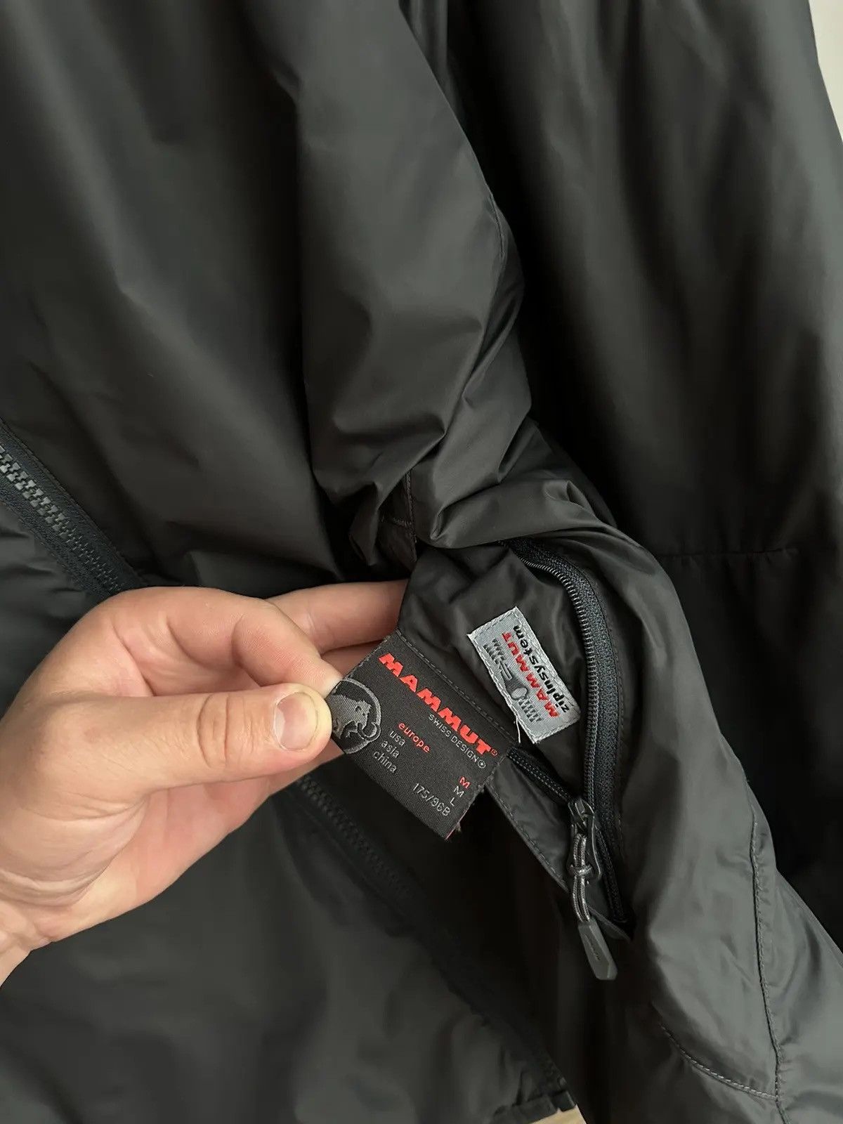 Mammut × Vintage Vintage Mammut Outdoor Black Big Logo Jacket Size US M / EU 48-50 / 2 - 13 Thumbnail