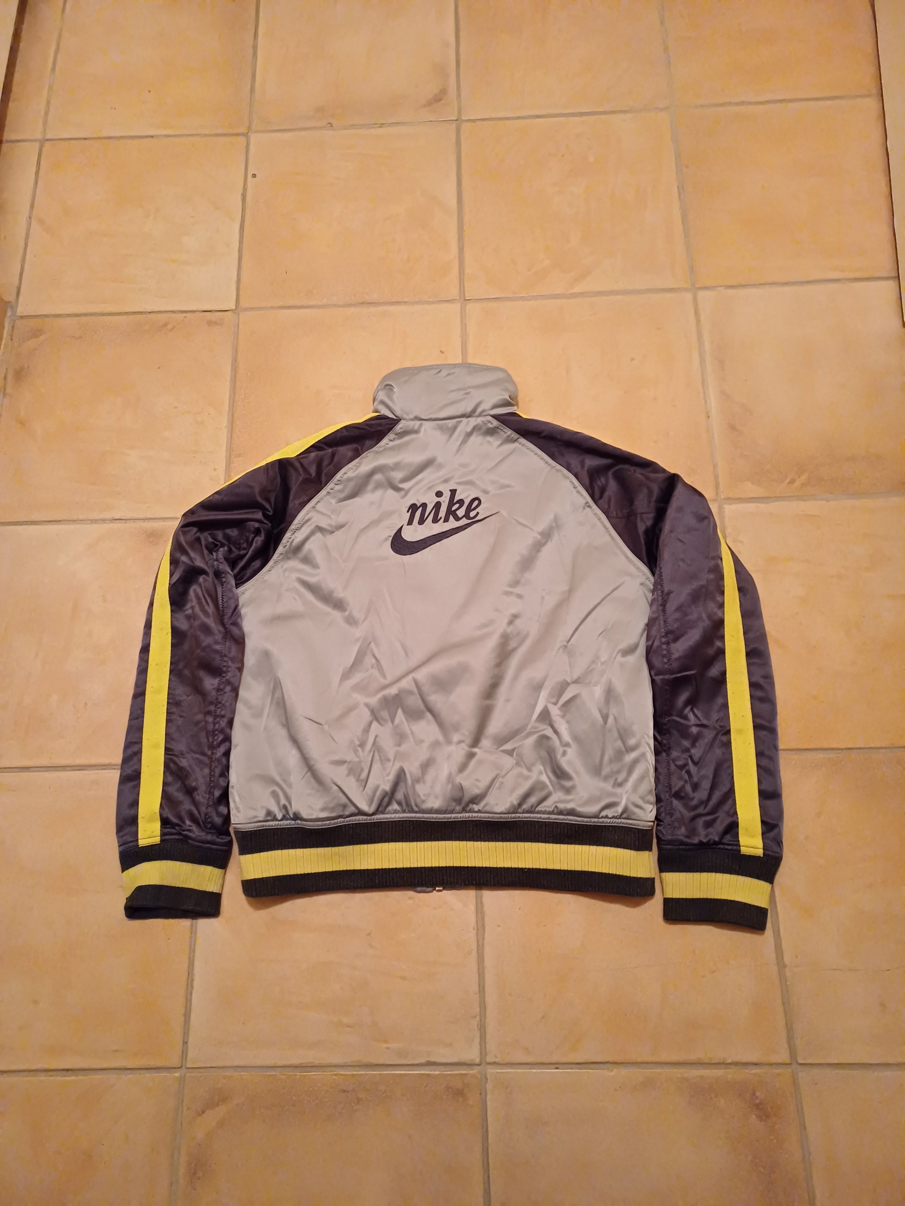 Nike Nike vintage men's jacket Size US M / EU 48-50 / 2 - 1 Thumbnail