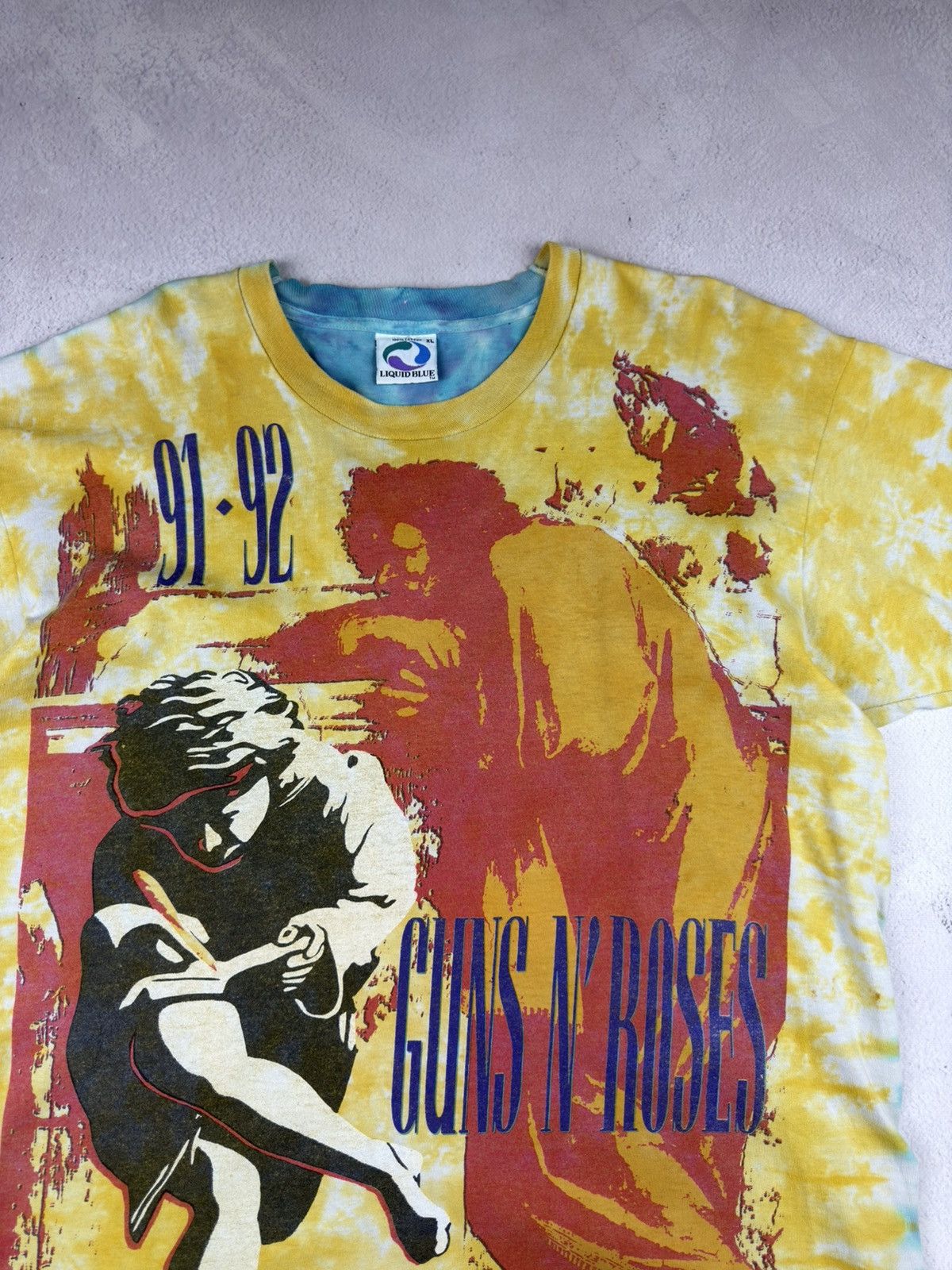 Liquid Blue 1991 Guns N' Roses Use Your Ilusion Tour Liquid Blue Tie Dye Size US XL / EU 56 / 4 - 4 Thumbnail