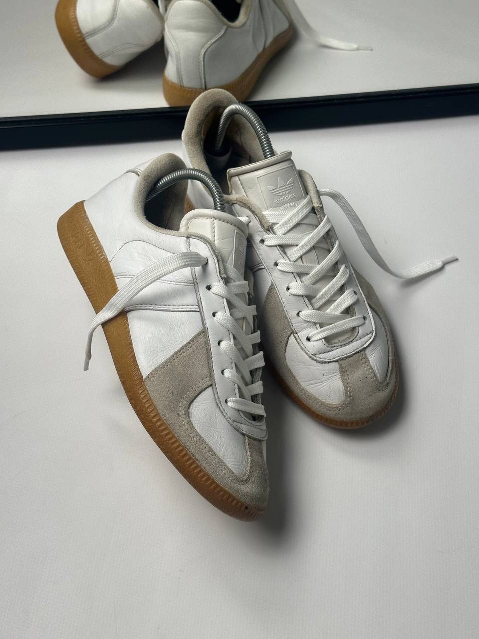 adidas gazelle silver green womens adidas W Samba OG 'Silver White Gum' 7.5