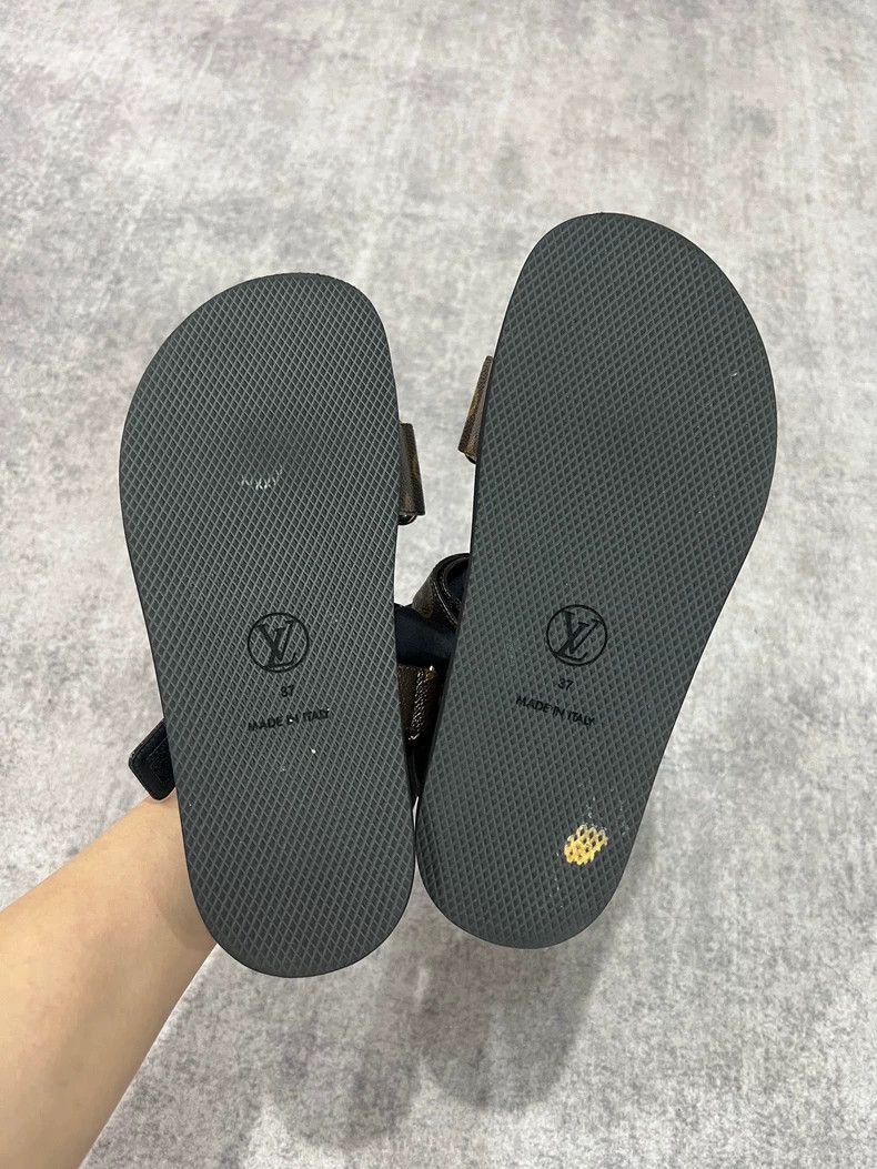 Louis Vuitton Louis Vuitton Presbyopic sandals Size US 5 / EU 37 - 9 Thumbnail