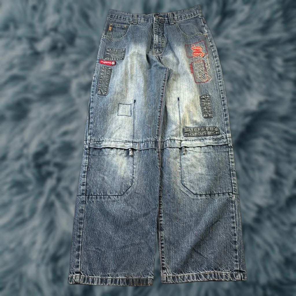 Denime VINTAGE 96 North Jeans Mens 32x31 Denim Baggy Patchwork 5-Pocket Logo Embroidered Blue Cotton Hip Hop Modern Relaxed Straight Leg Wide-Leg Jeans Mens Size US 32 / EU 48 - 1 Thumbnail