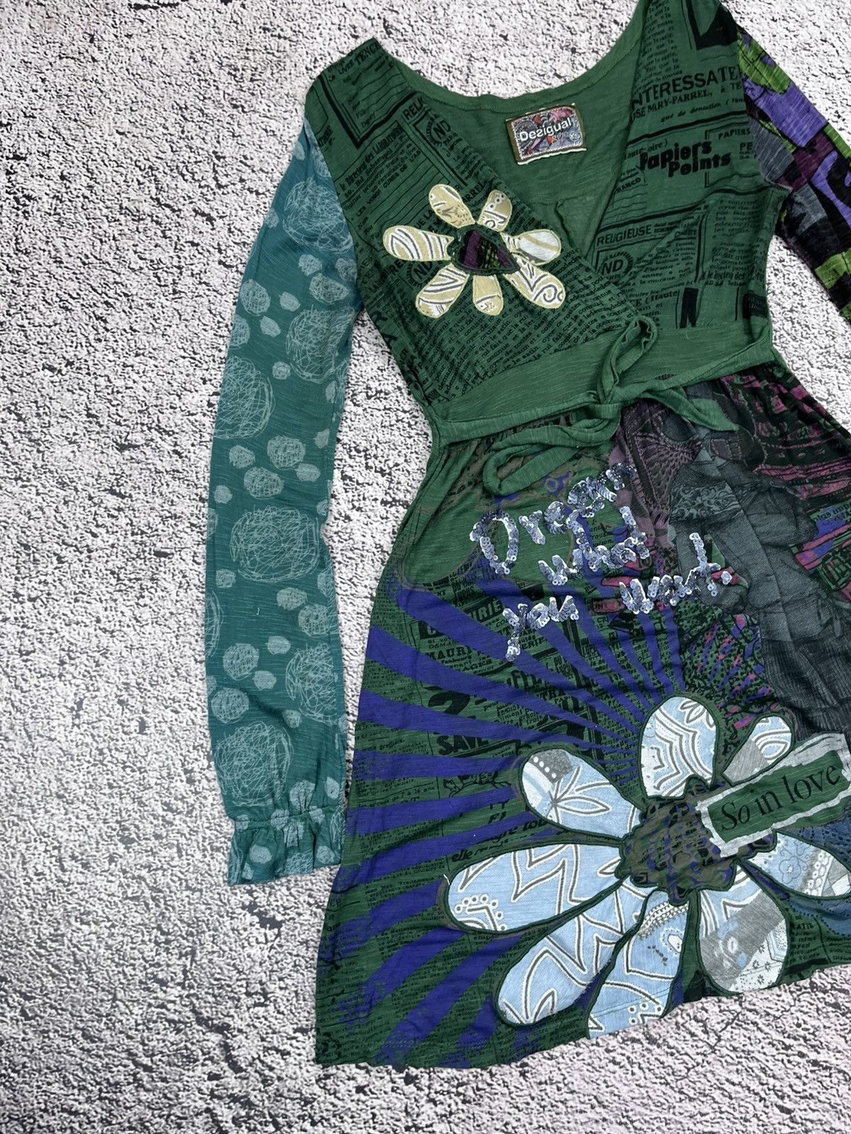 Desigual Vintage Desigual Y2K Graphic Patchwork Dress Green Boho Size XS / US 0-2 / IT 36-38 - 2 Thumbnail