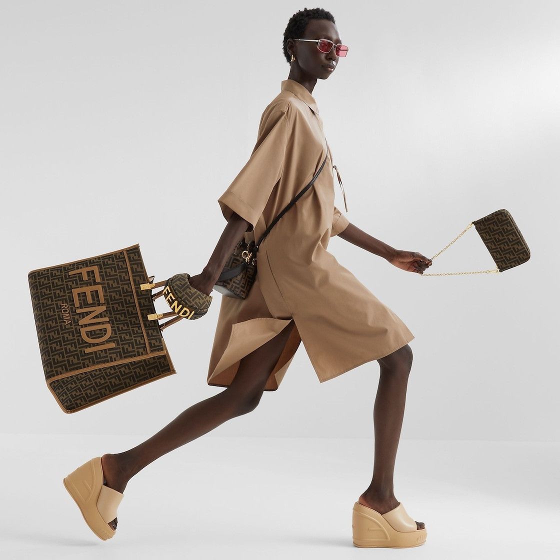 Fendi o1s1wg110925 Size: OS/Fendi Sunshine Large in Brown Size ONE SIZE - 6 Thumbnail