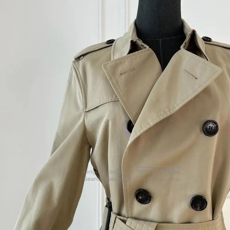 Burberry Burberry Women's Trench Coat in Khaki. Size XL / US 12-14 / IT 48-50 - 6 Thumbnail