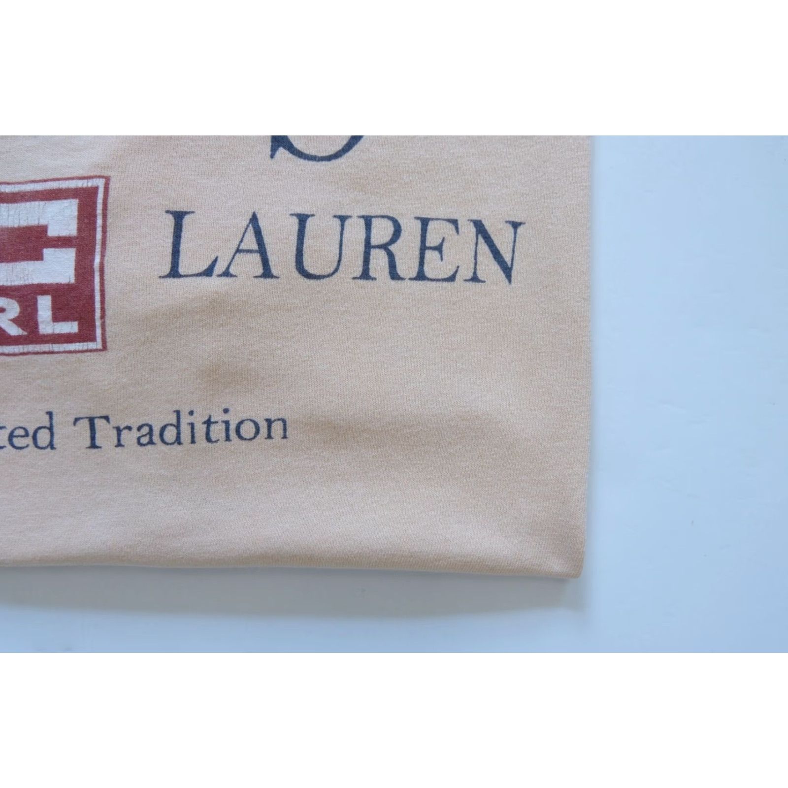 Ralph Lauren VINTAGE Ralph Lauren CHAPS POLO VTG USA MADE 100% COTTON YELLOW DISTRESSED T SHIRT SZ L Men Short Sleeve Collared Graphic Print 90s USA Shirt Size US L / EU 52-54 / 3 - 4 Thumbnail