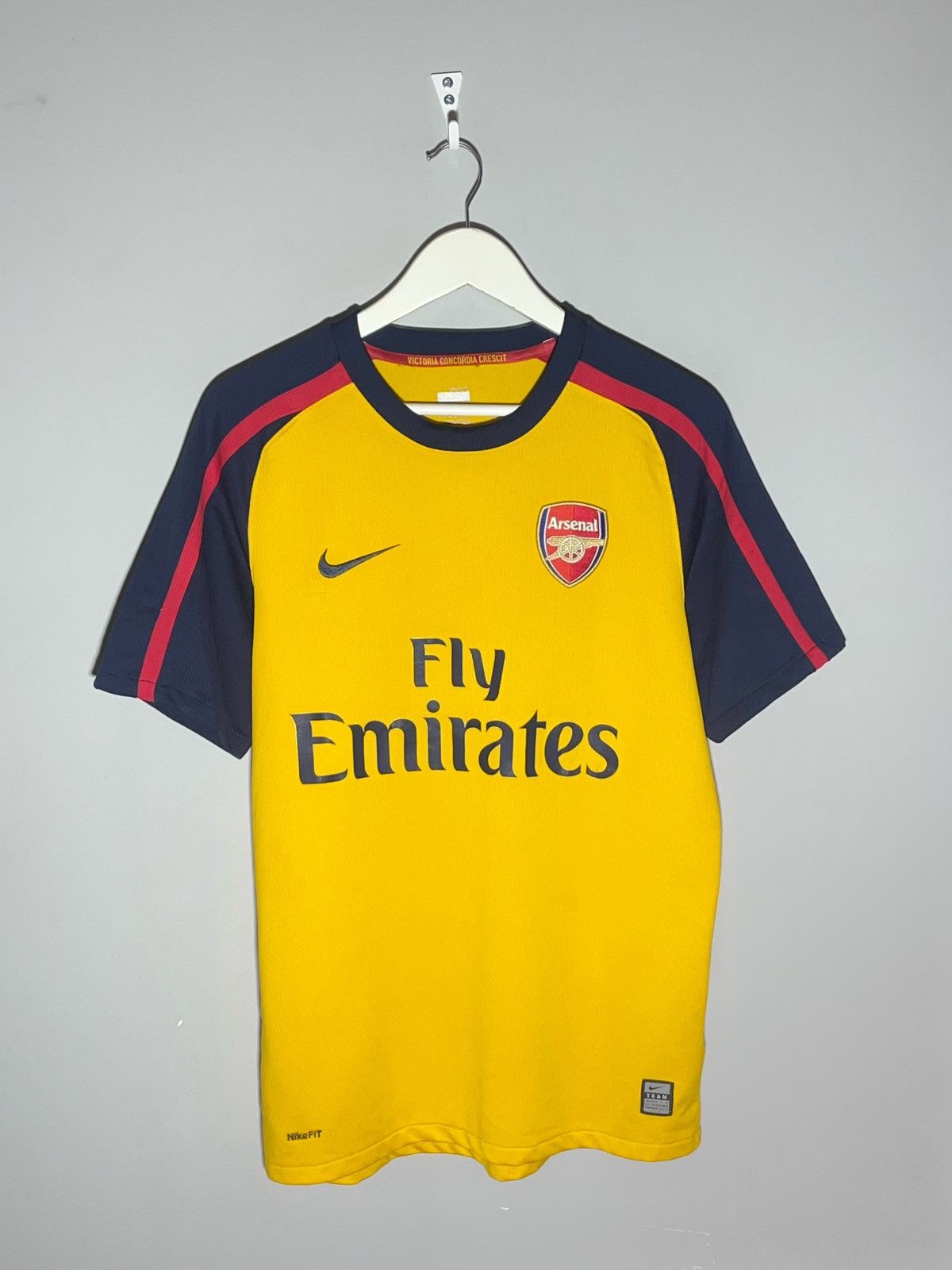 Nike Arsenal FC Nike 2008/09 Away Y2k Streetwear Football Shirt Size US S / EU 44-46 / 1 - 1 Thumbnail