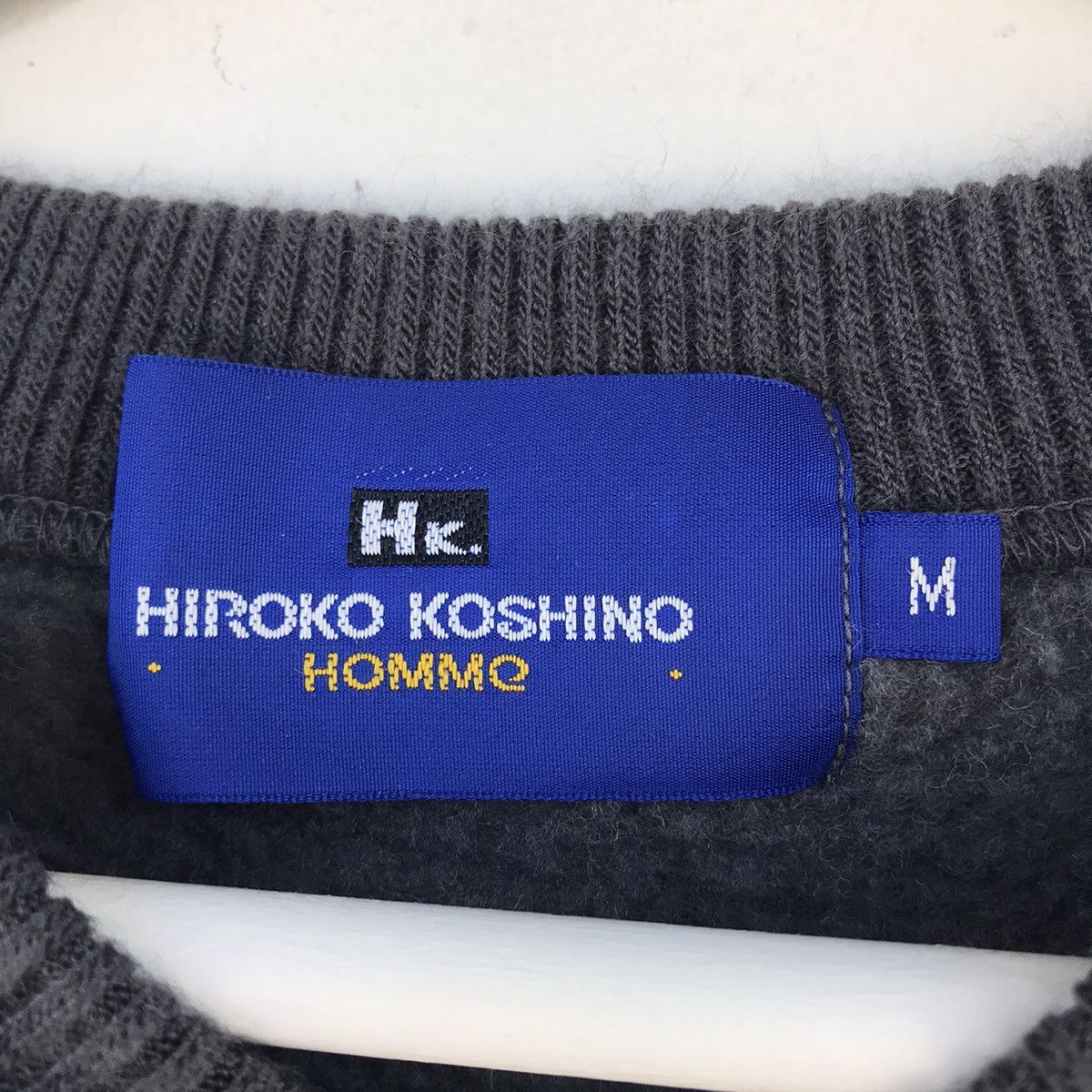 Hiroko Koshino Homme × Japanese Brand HIROKO KOSHINO HOMME embroidery logo crewnwck sweatshirt Size US S / EU 44-46 / 1 - 6 Thumbnail