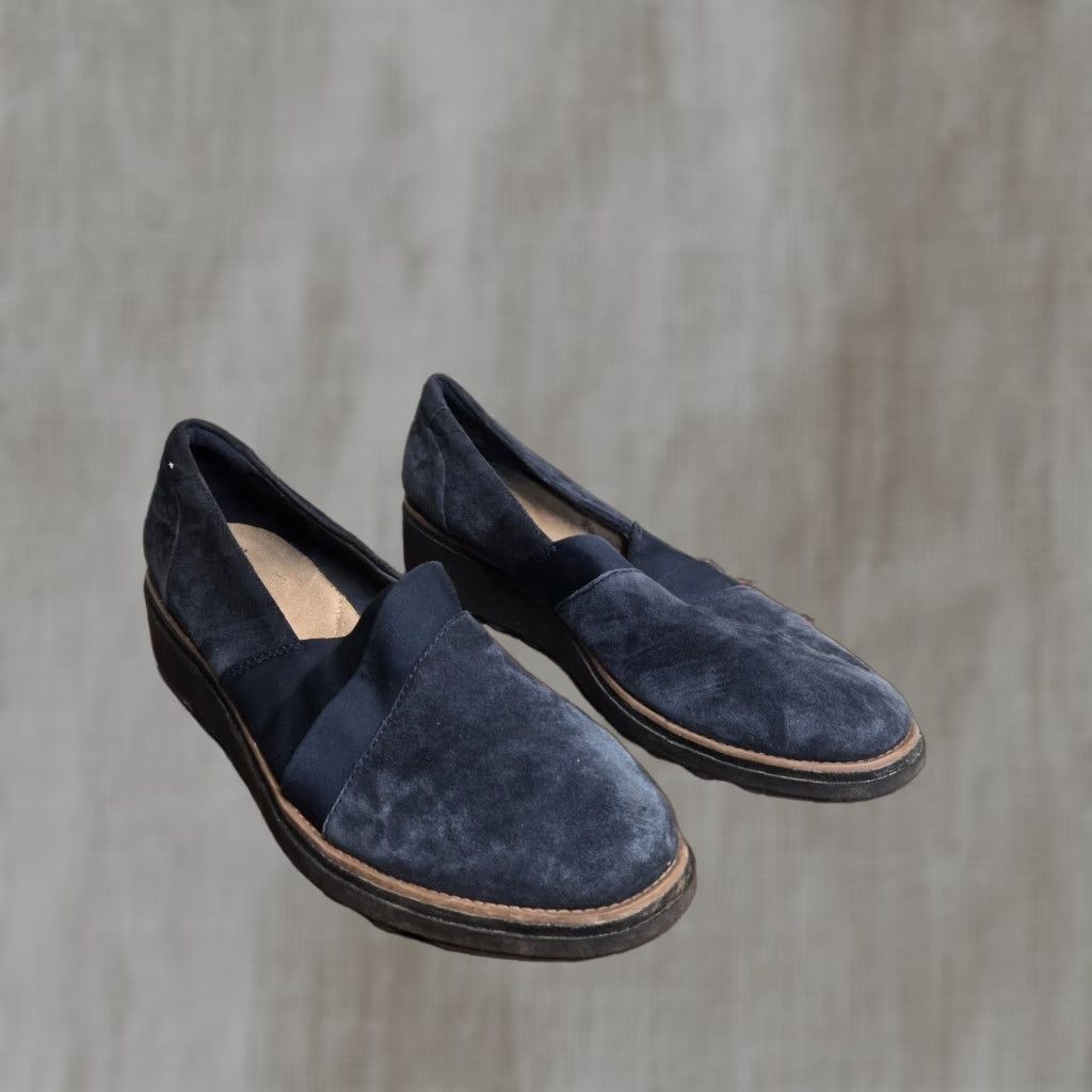 Clarks Clarks Collection Blue Suede Low Wedge Slip-On Loafers Adult Women's 11 Size US 11 / IT 41 - 1 Thumbnail