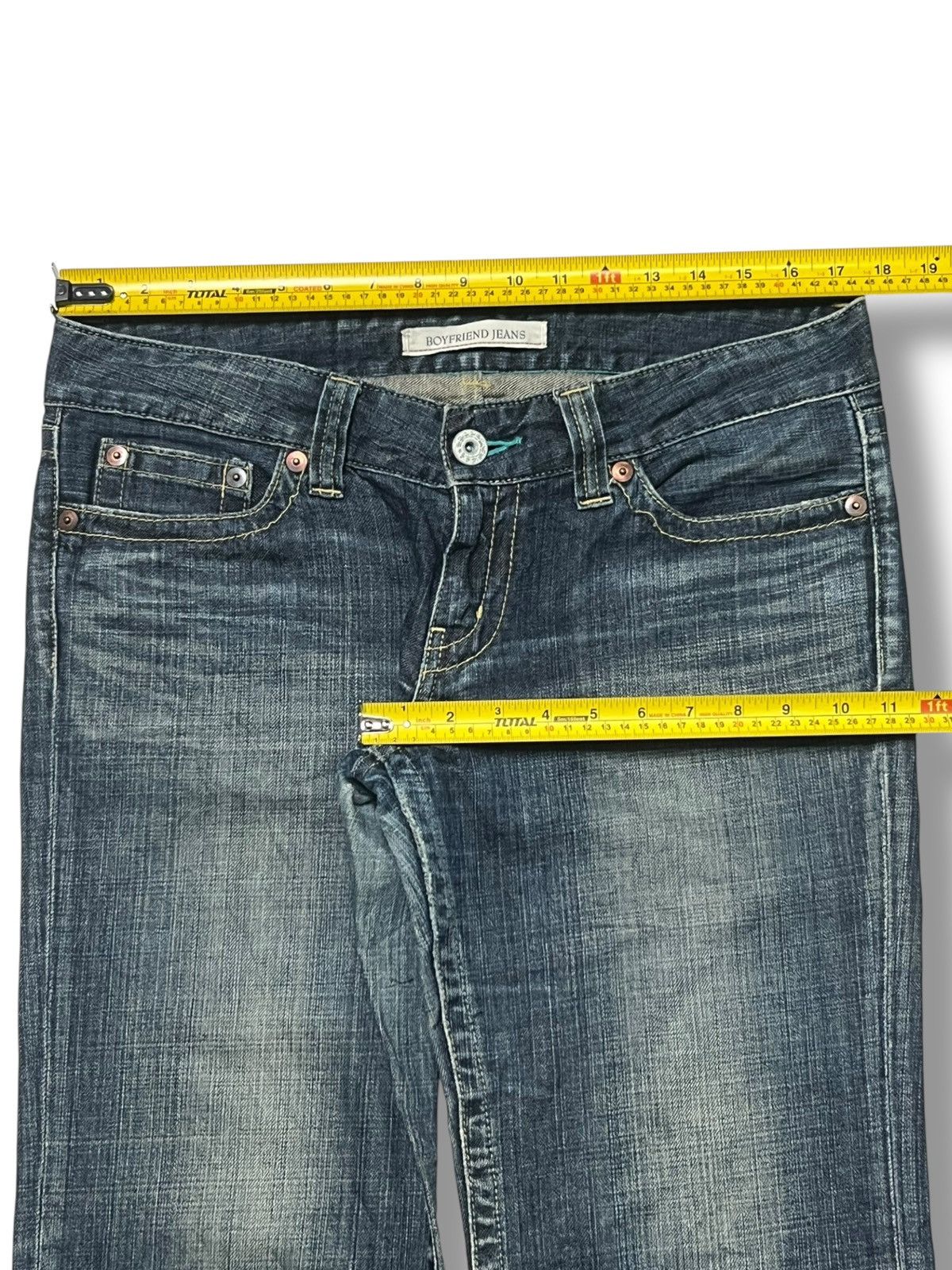 Uniqlo Vintage Uniqlo Bell Bottom Japan - Faded Wash Jeans Size US 35 - 13 Thumbnail