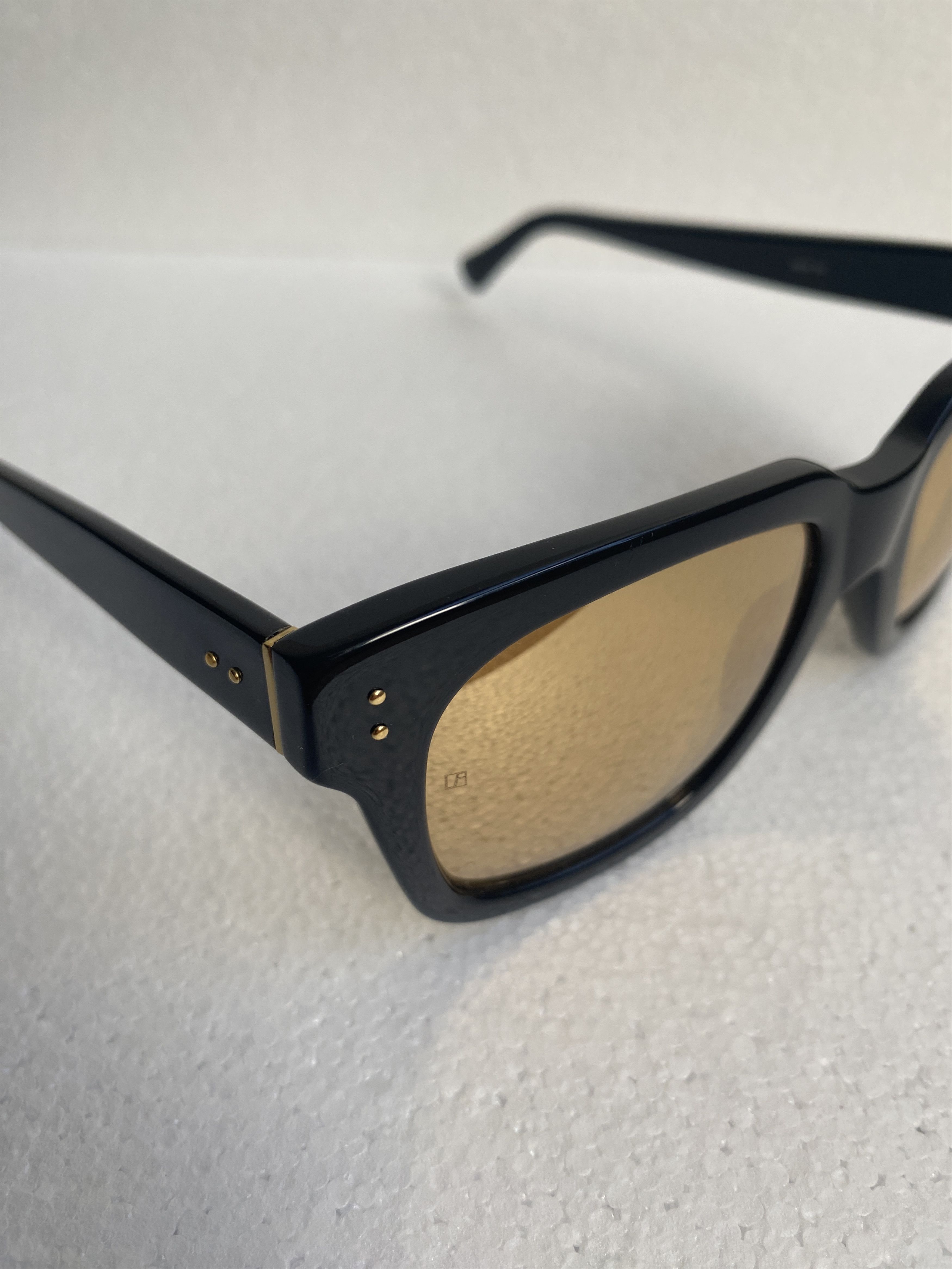 Linda Farrow Linda Farrow Max Sunglasses in Black Unisex Size ONE SIZE - 10 Thumbnail