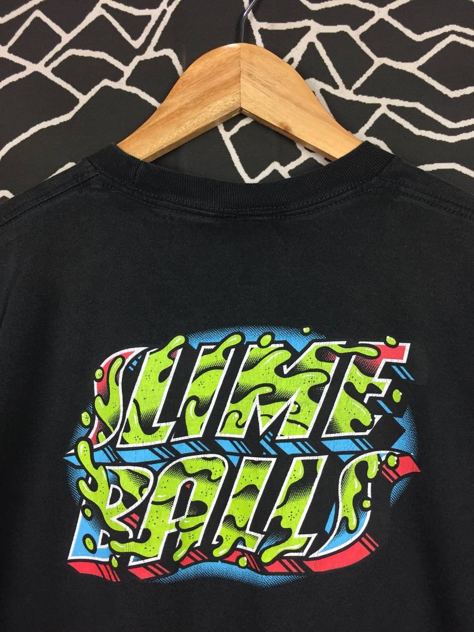 Santa Cruz Skateboards Distressed Santa Cruz Skateboards Slim Balls Tee Size US M / EU 48-50 / 2 - 3 Thumbnail