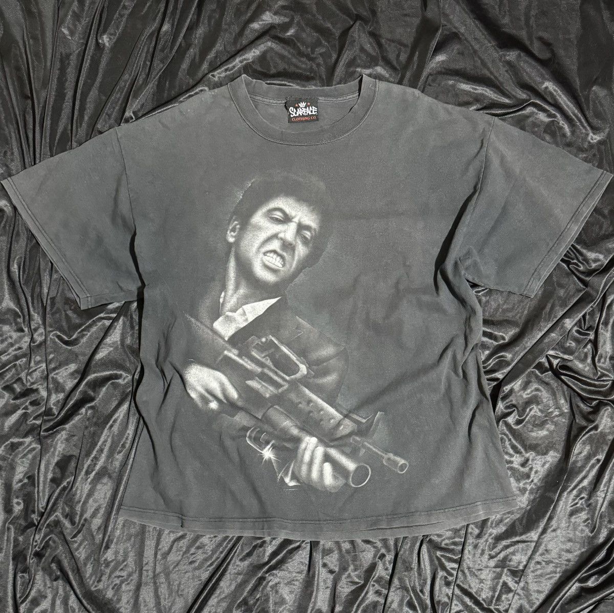 Vintage Vintage tee Scarface Tony Montana Size US L / EU 52-54 / 3 - 1 Thumbnail