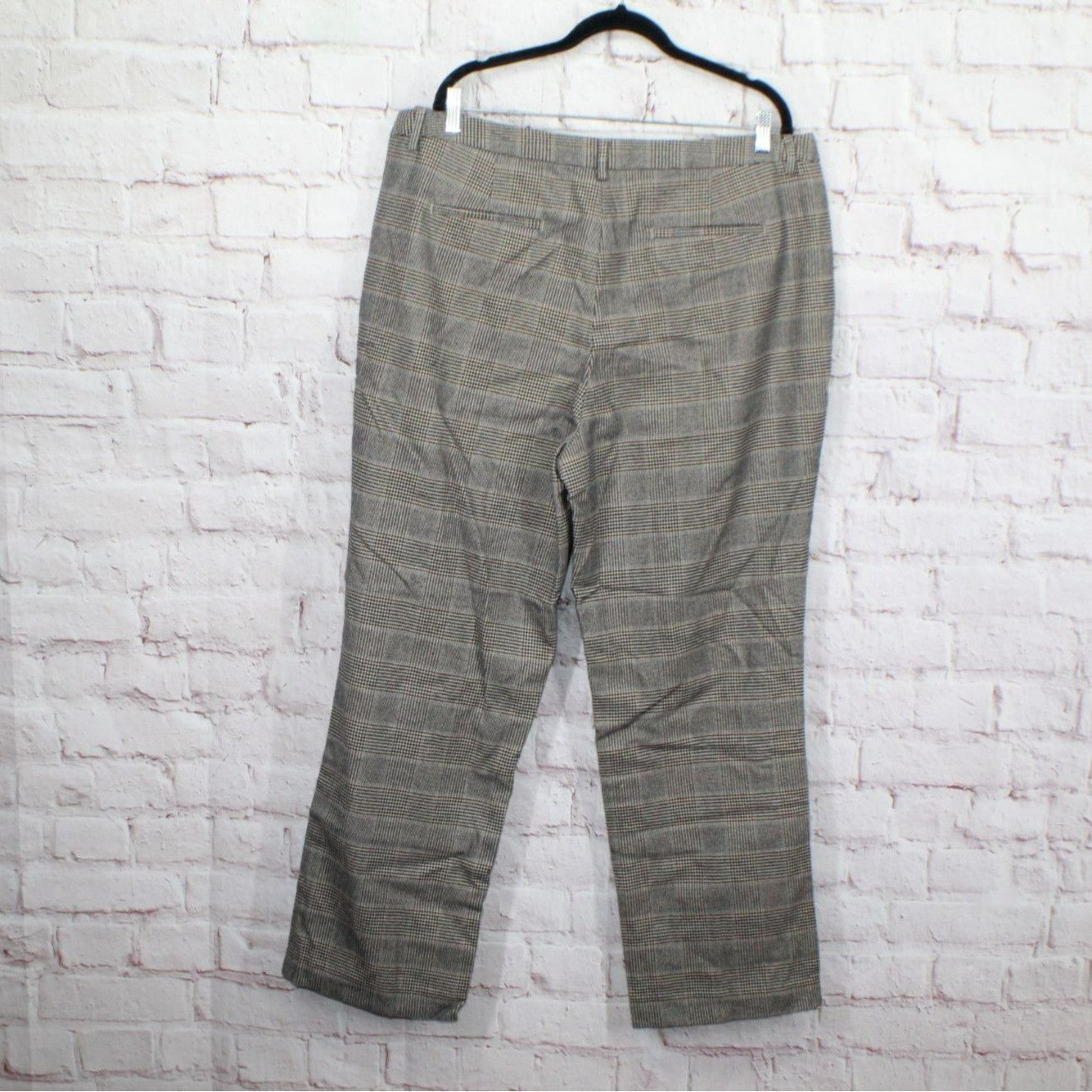 L.L. Bean LL Bean Women's Plaid Classic Fit Lined Career Dress Pants Size 40" / US 18 - 6 Thumbnail