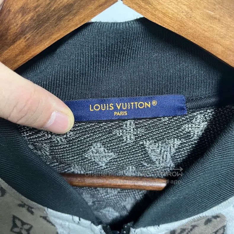 Louis Vuitton Louis Vuitton Face full print jacket Size US L / EU 52-54 / 3 - 3 Thumbnail