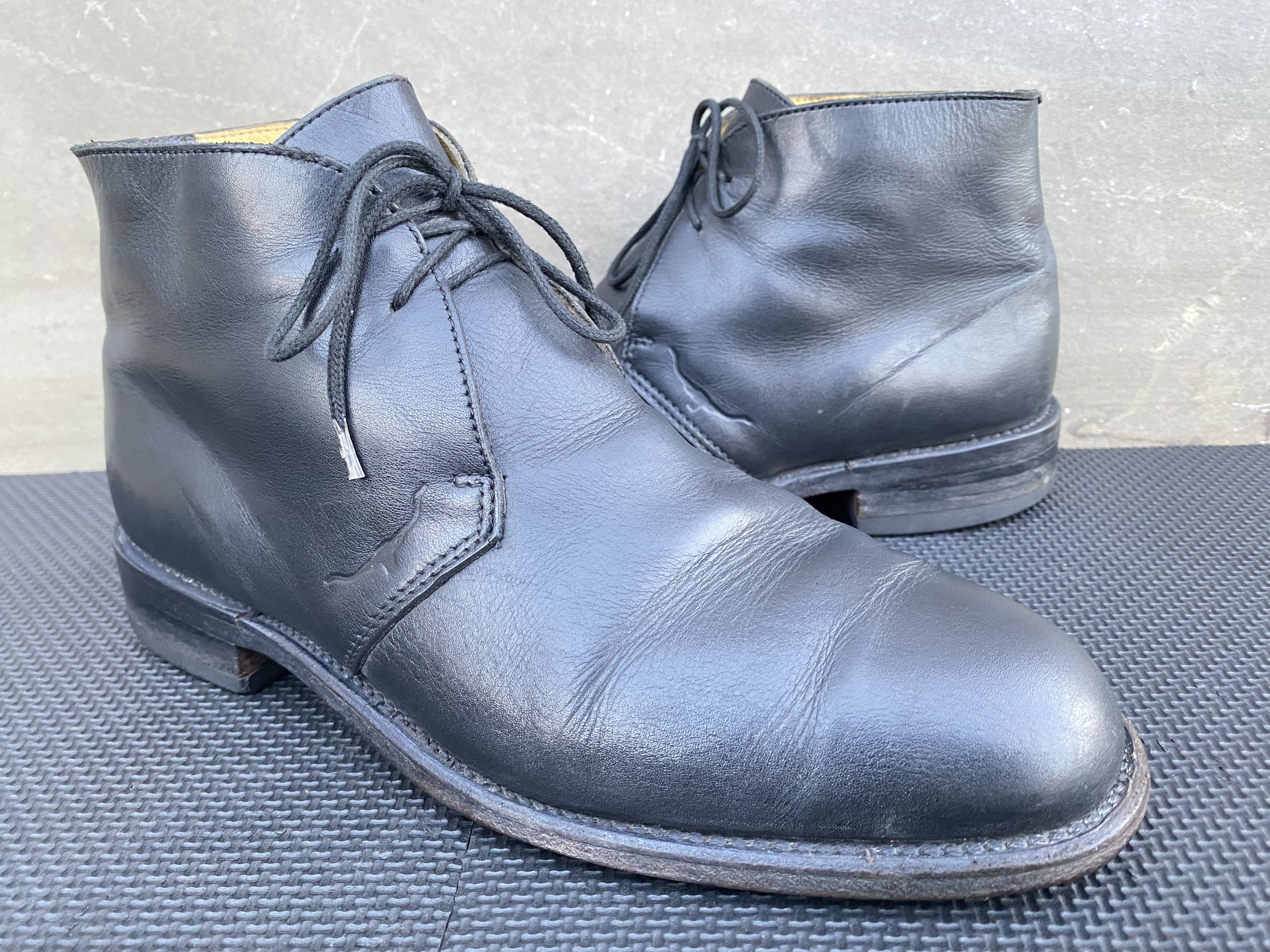 R.M. Williams RM Williams Craftsman Lace Up Chukka Black Size US 8 / EU 41 - 1 Thumbnail