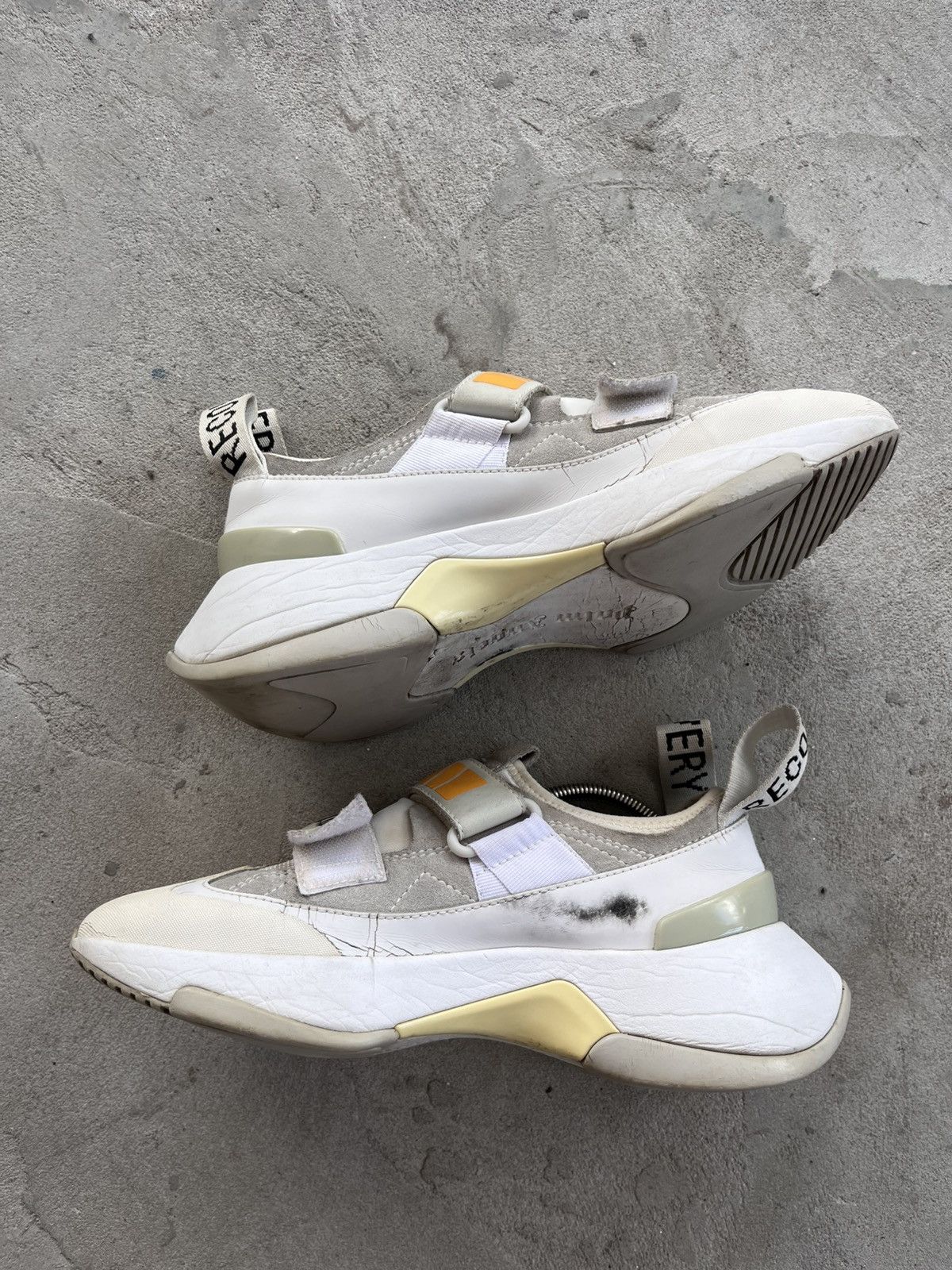 Palm Angels Vintage Hype Palm Angels Women’s Velcro Sneakers rare Y2K Size US 7 / IT 37 - 9 Thumbnail