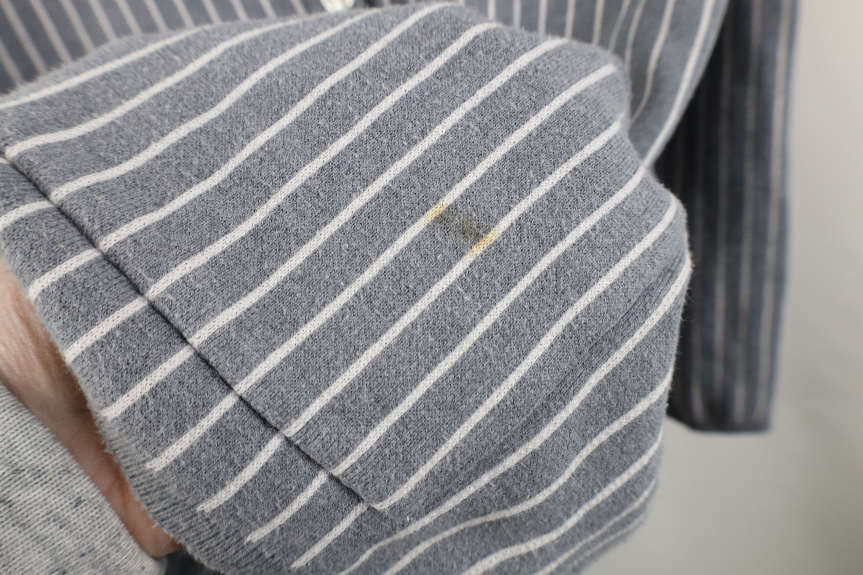 Vintage Vintage 90s Streetwear Baggy Knit Cardigan Sweater USA Size L / US 10 / IT 46 - 4 Thumbnail