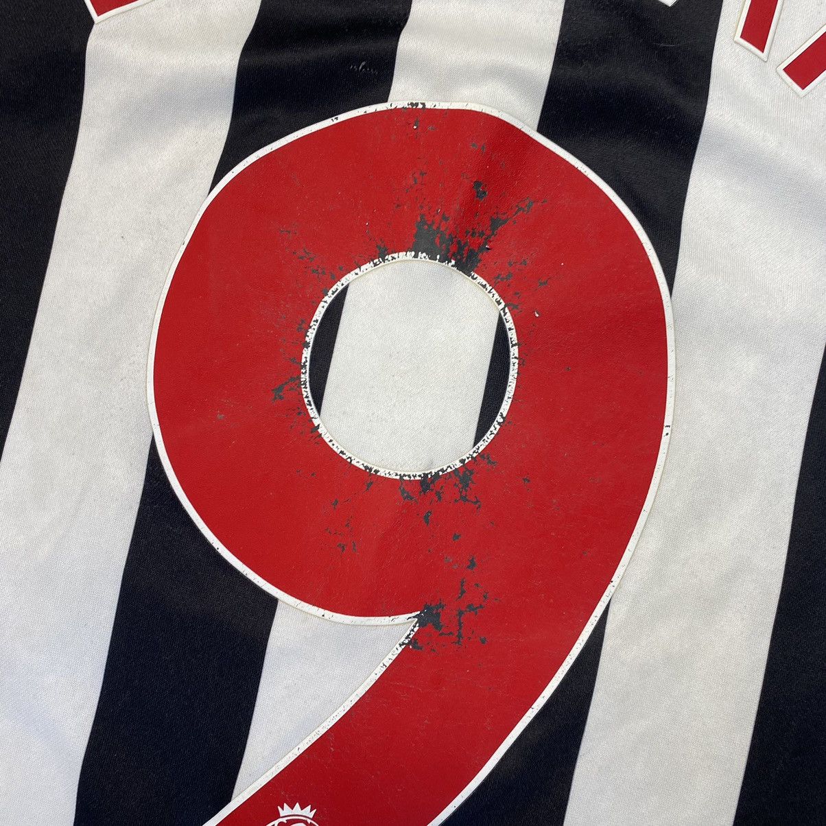Puma Vintage Puma FC Newcastle Bowman Player football jersey Size US L / EU 52-54 / 3 - 19 Thumbnail