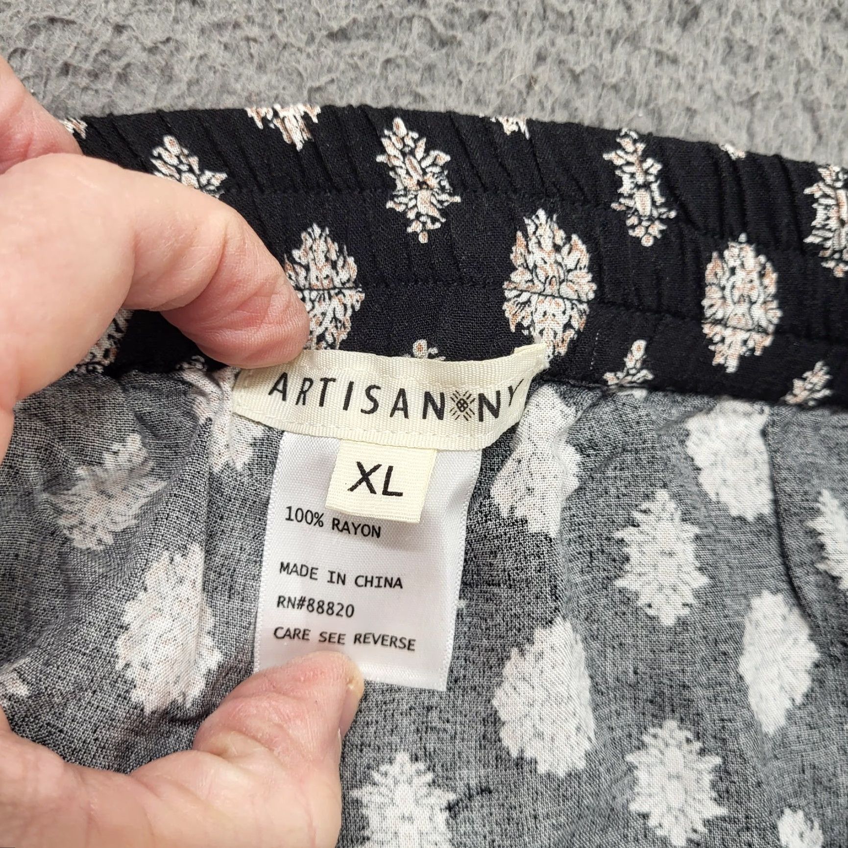 Vintage Artisan NY Pants Women's XL Black Herringbone Pattern Wide-Leg Casual Yoga Comfort Pants Womens XL Black Pattern Harem Wide Leg Size 40" / US 18 - 2 Thumbnail