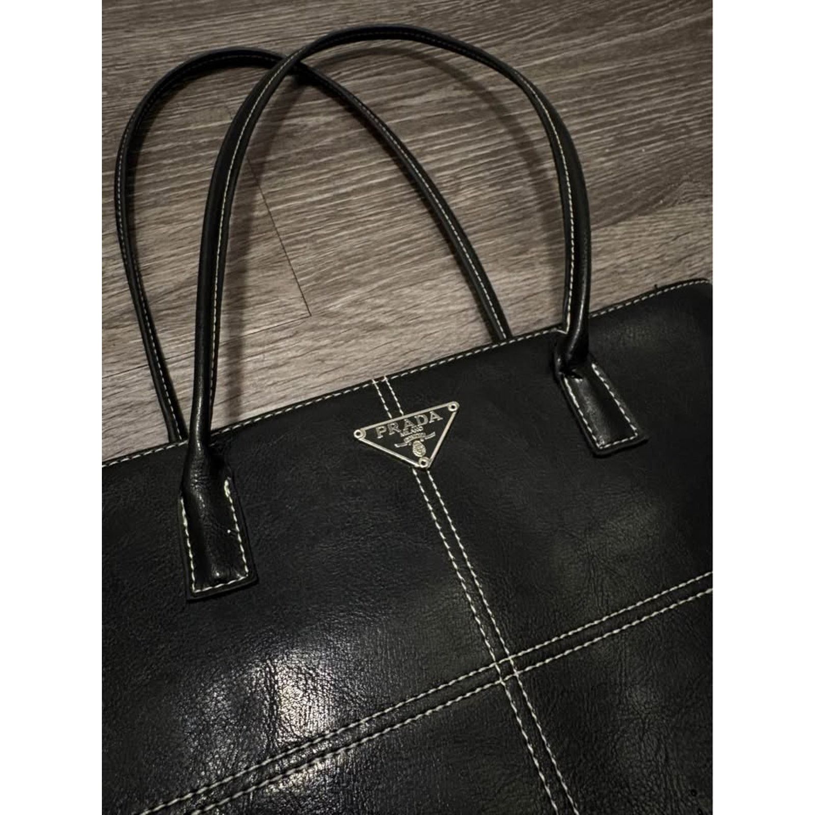 Prada Vintage Prada Leather Purse Size ONE SIZE - 1 Thumbnail