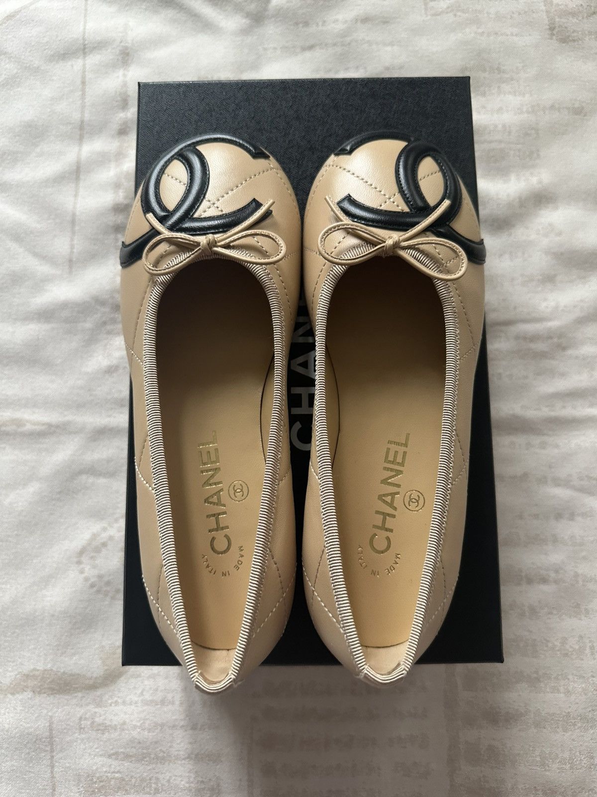 Chanel Chanel 26M coco beach Cambon flat beige color size 36.5 Size US 6.5 / IT 36.5 - 3 Thumbnail