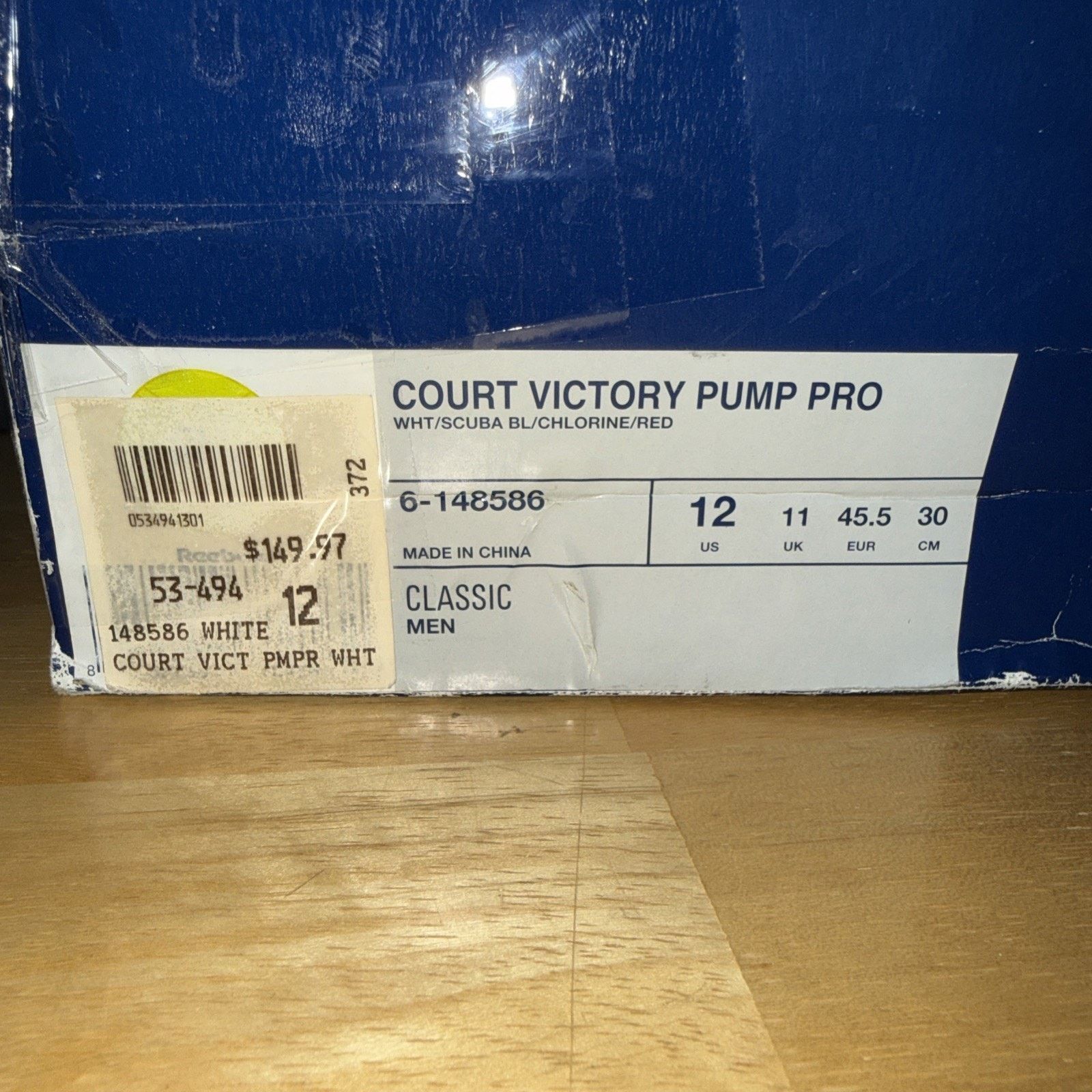 Reebok MENS 12 Reebok Court Victory Pump Pro Navy With OG BOX Size US 12 / EU 45 - 12 Thumbnail