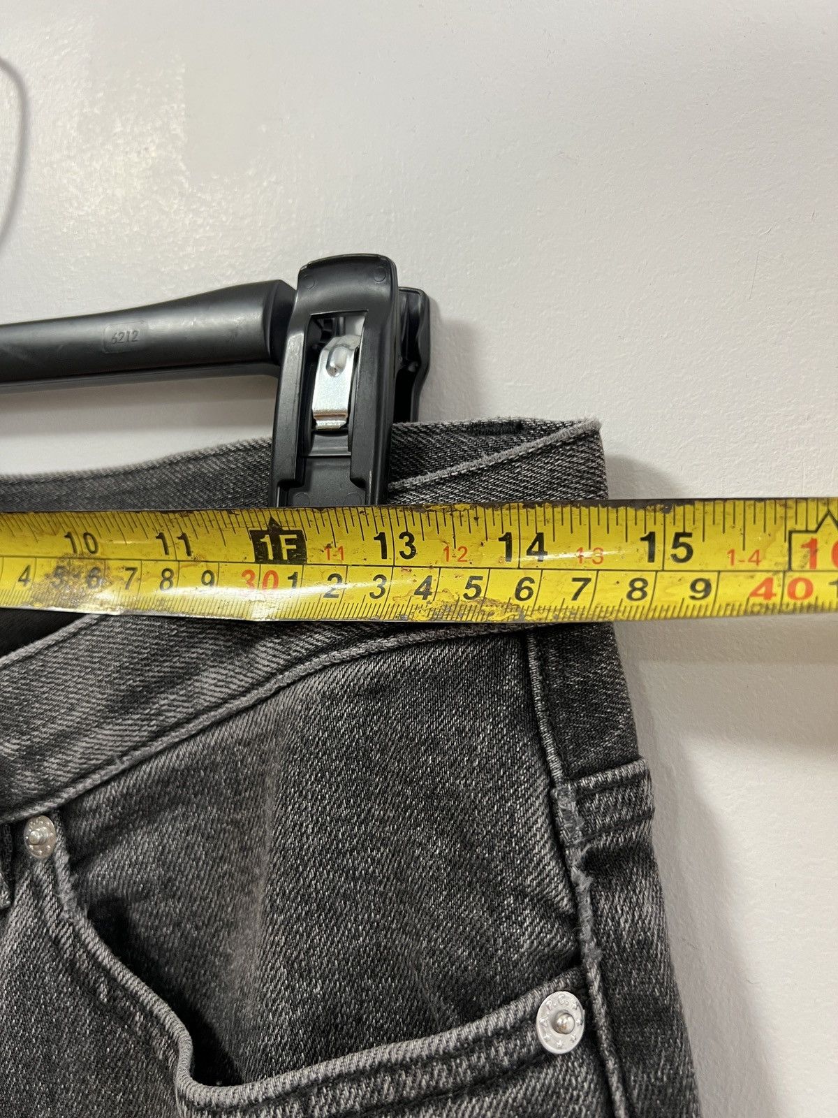 A.P.C. A.P.C Petite New Standard Grey Size 28 Size US 28 / EU 44 - 8 Thumbnail