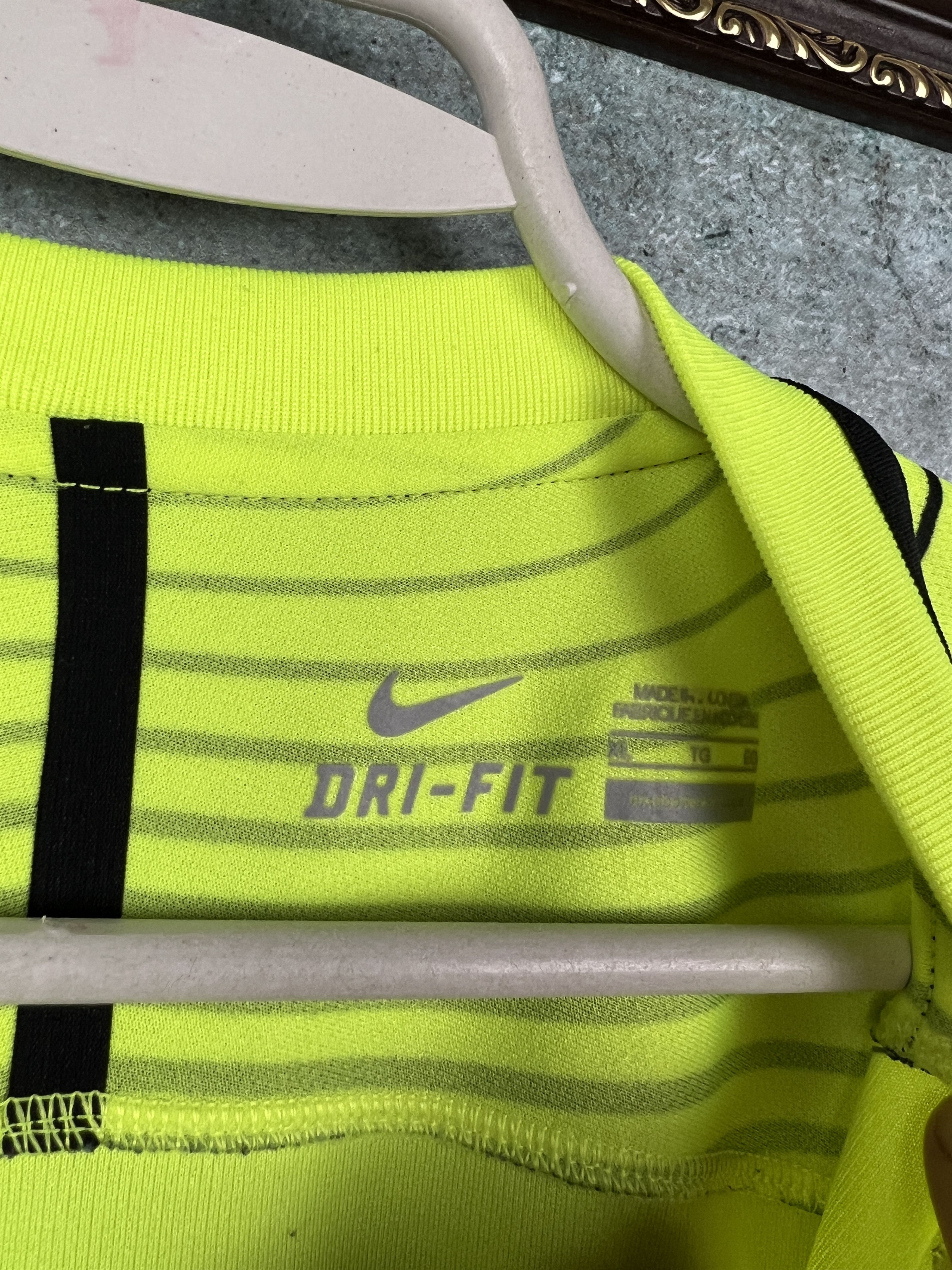 Nike Norway Goalkeeper football shirt Soccer Player Issue Jersey Size US XL / EU 56 / 4 - 8 Thumbnail