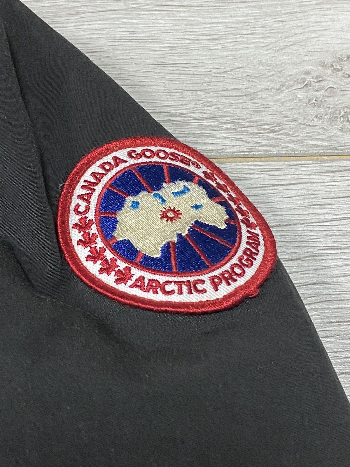 Canada Goose Canada Goose Chateau puffer fur down parka Size US S / EU 44-46 / 1 - 8 Thumbnail