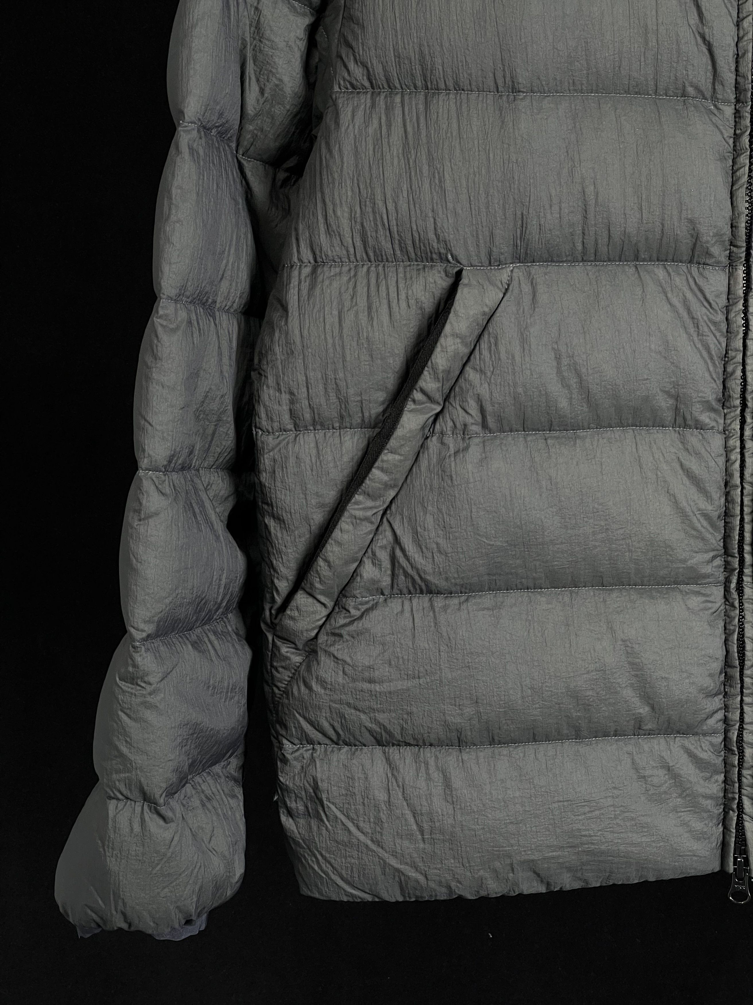 C.P. Company Brand New Size US L / EU 52-54 / 3 - 5 Thumbnail