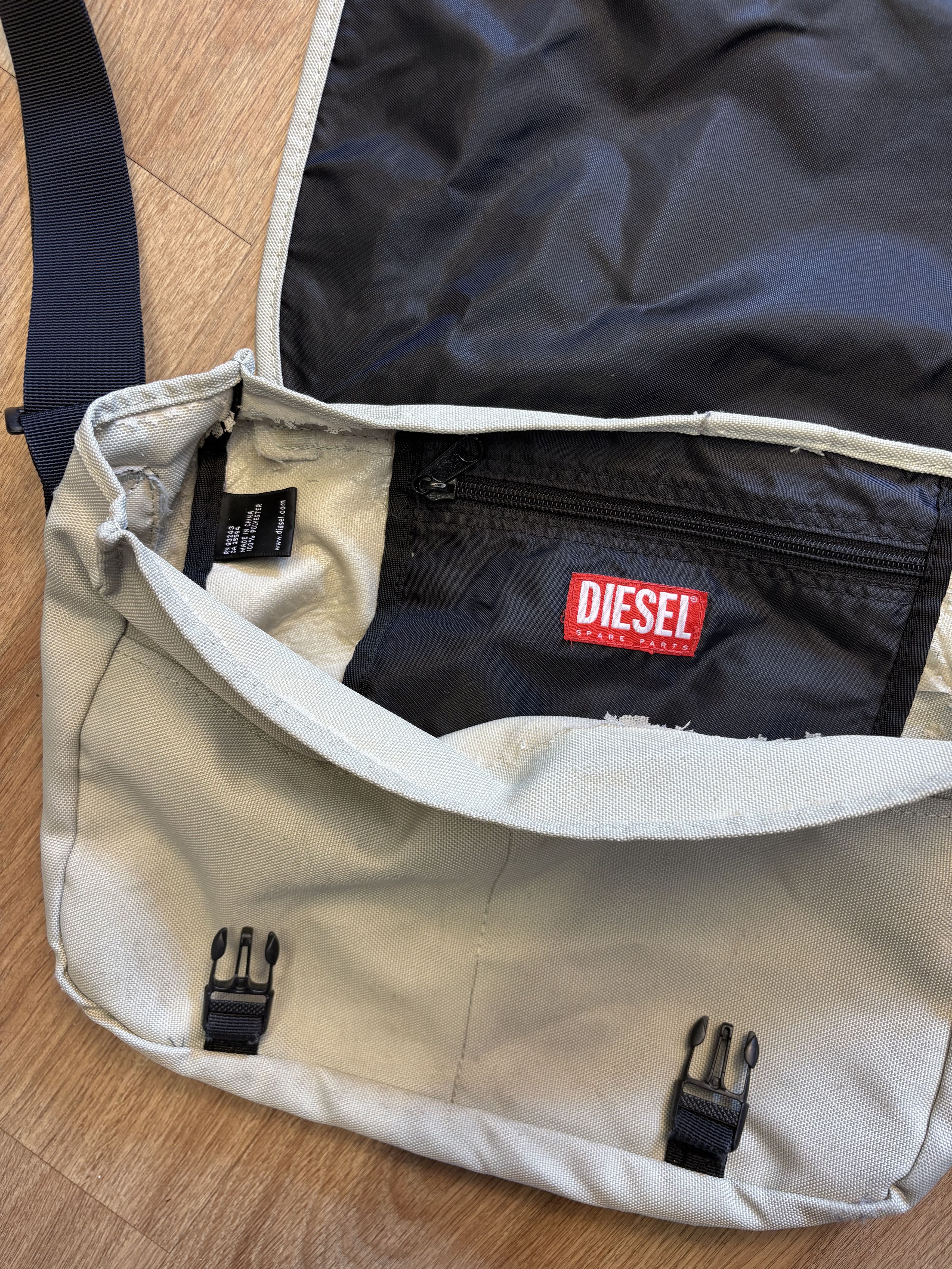 Diesel Diesel Industry Beige Messenger Cross-Body Bag Size ONE SIZE - 4 Thumbnail