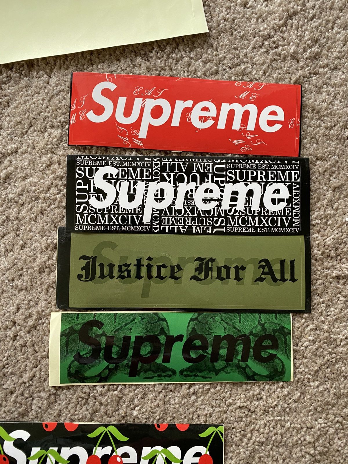 Supreme Supreme magazine sticker set of 12 eat me snake cherries Size ONE SIZE - 8 Thumbnail