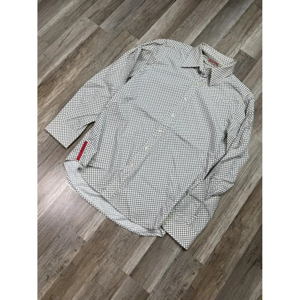 Prada Prada Red tab shirt Size: L Size US L / EU 52-54 / 3 - 2 Thumbnail
