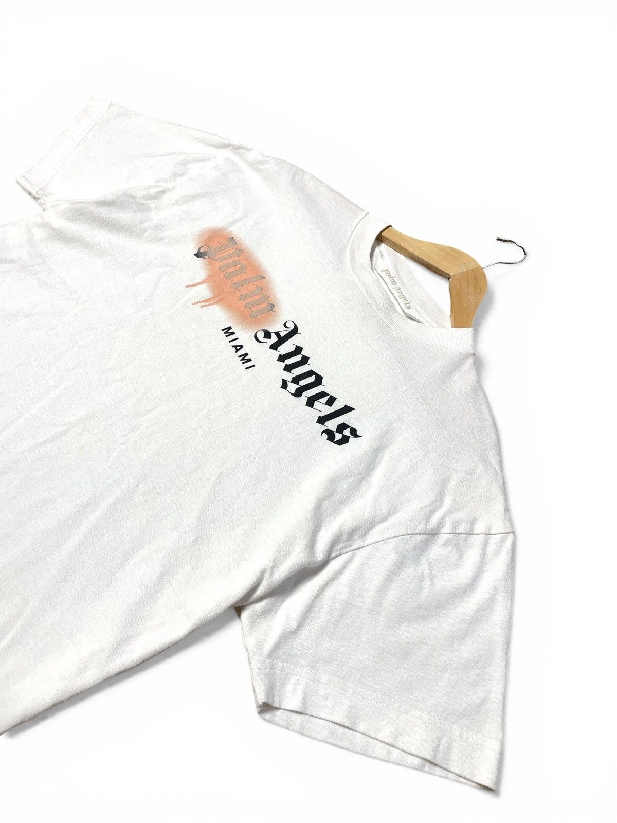 Palm Angels Palm Angels Miami Spray Logo T-Shirt – White – Size L Size US L / EU 52-54 / 3 - 4 Thumbnail