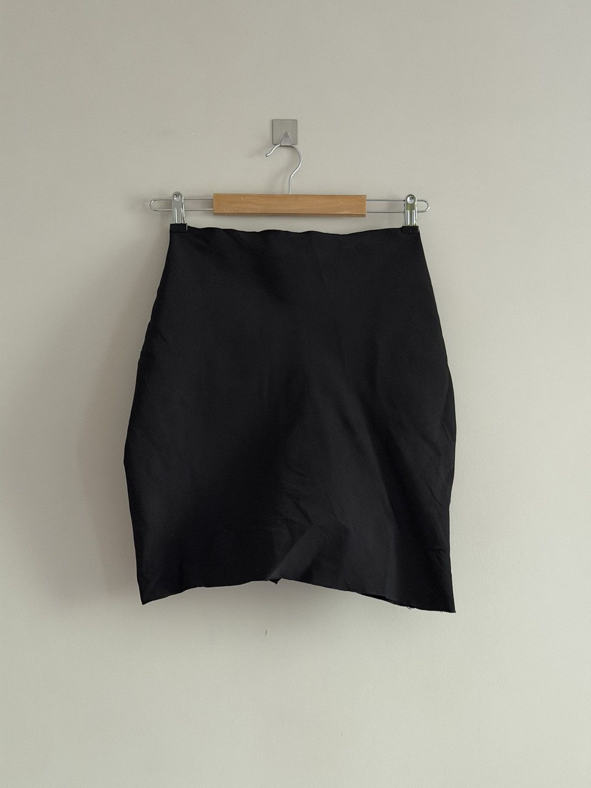 Lanvin Lanvin x H&M Black Draped Mini Skirt w/ Front Zip Size 30" / US 8 / IT 44 - 6 Thumbnail