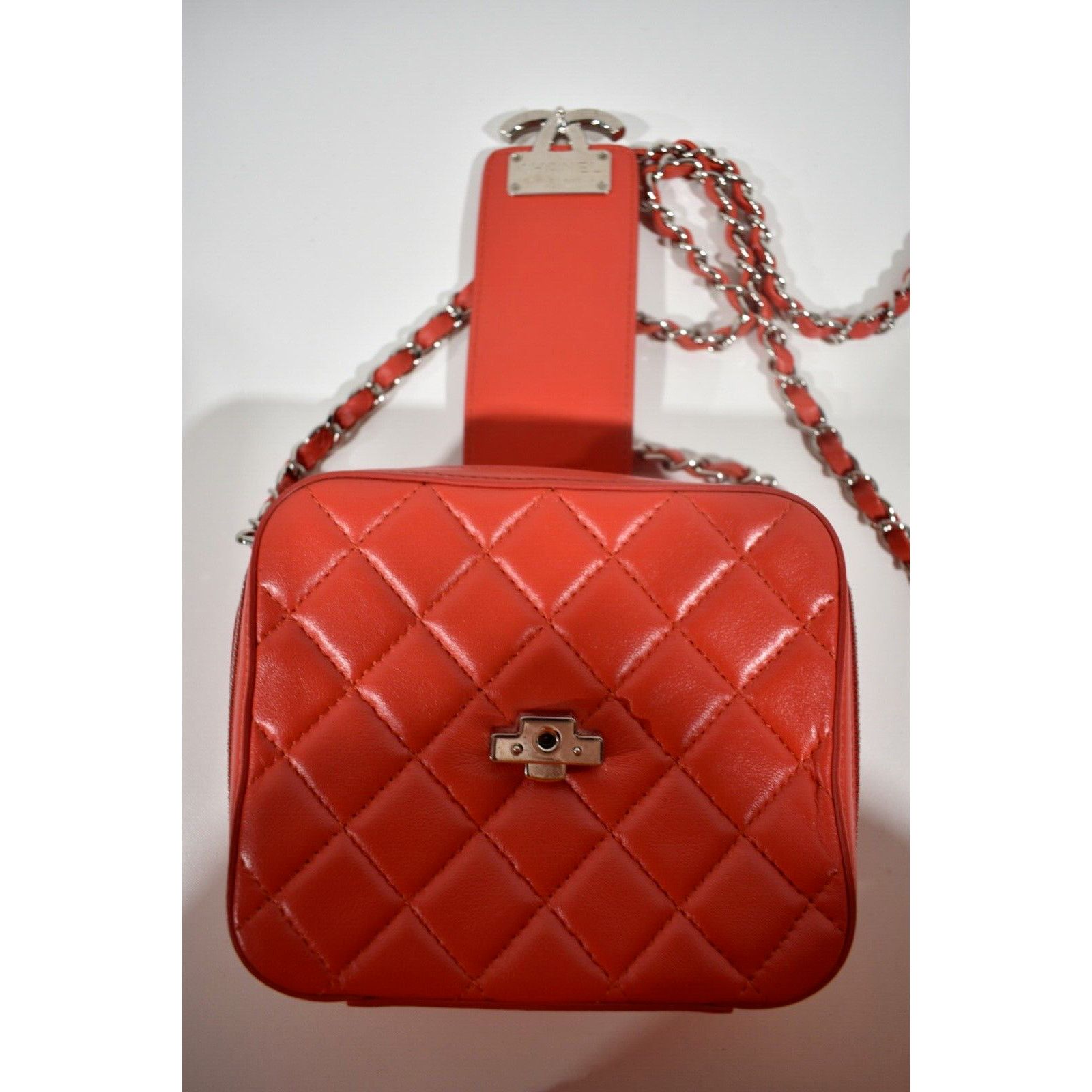 Chanel Chanel Quilted Camera Case CC Silver Crossbody Shoulder Bag Size ONE SIZE - 8 Thumbnail