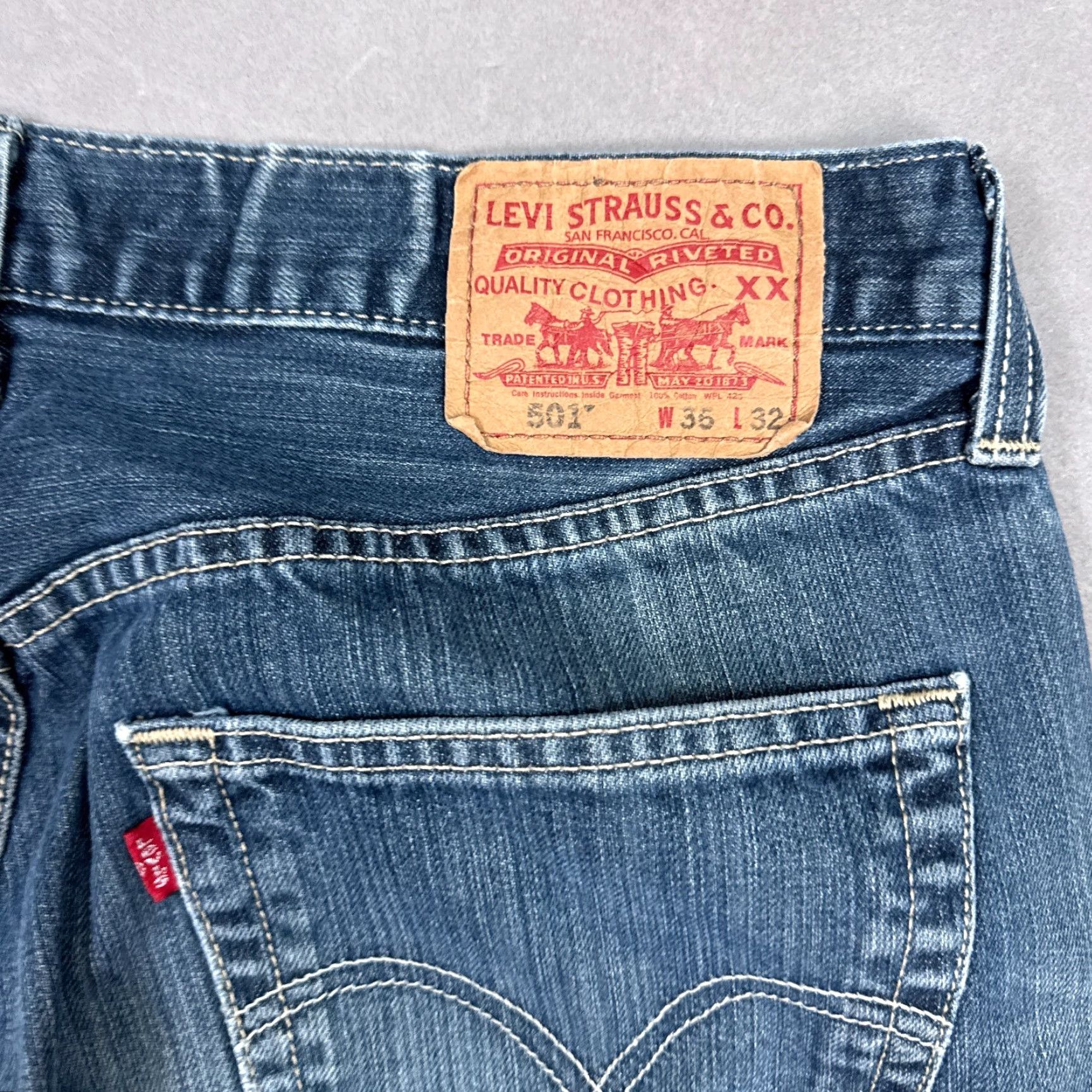 Levi's Levi's 501 Jeans Men 36x30 Blue Denim Dark Washed Out Faded Work Size US 36 / EU 52 - 6 Thumbnail