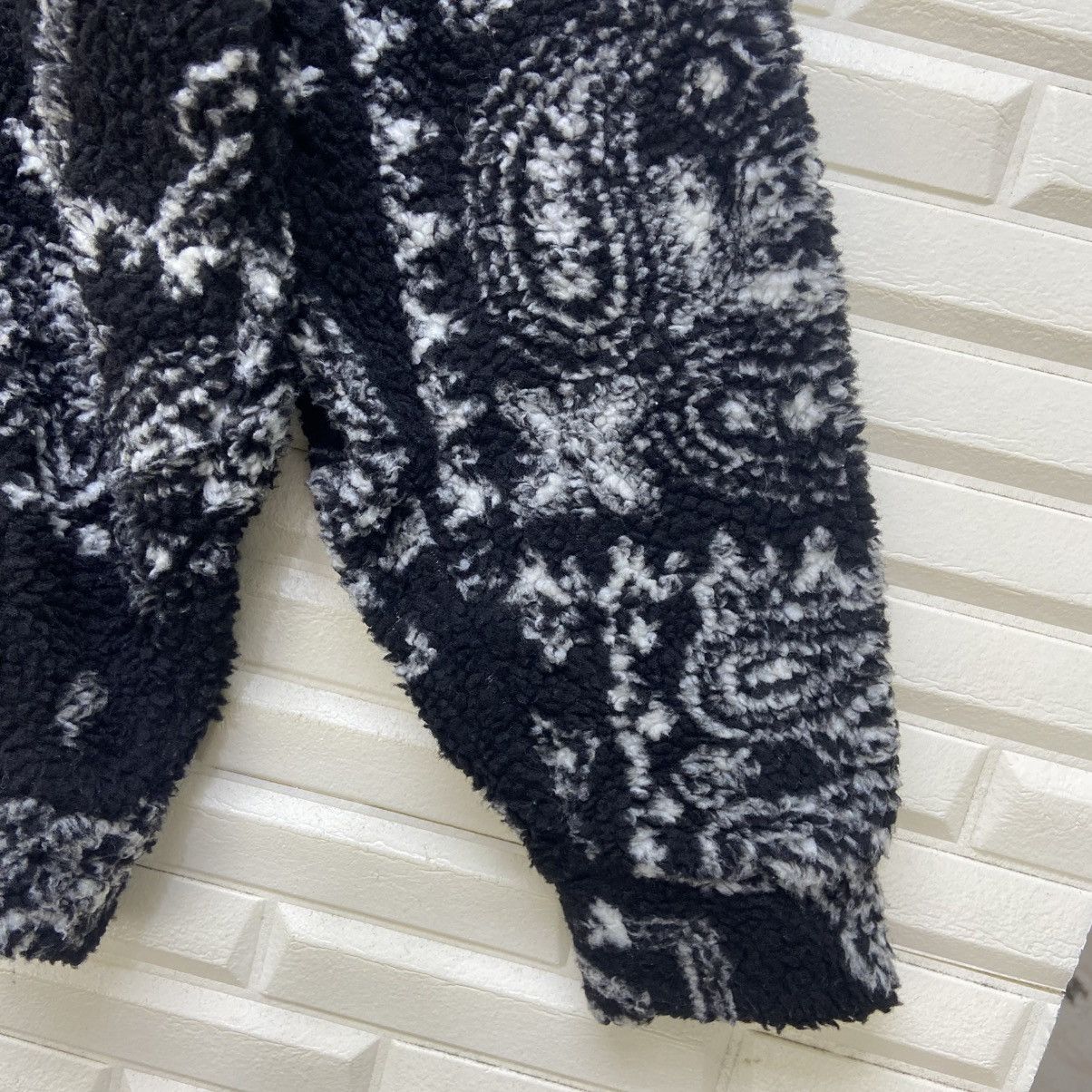 Japanese Brand Tyghus Paisley Art Sherpa Half Zipper Oversize Loose Jacket Size US L / EU 52-54 / 3 - 11 Thumbnail