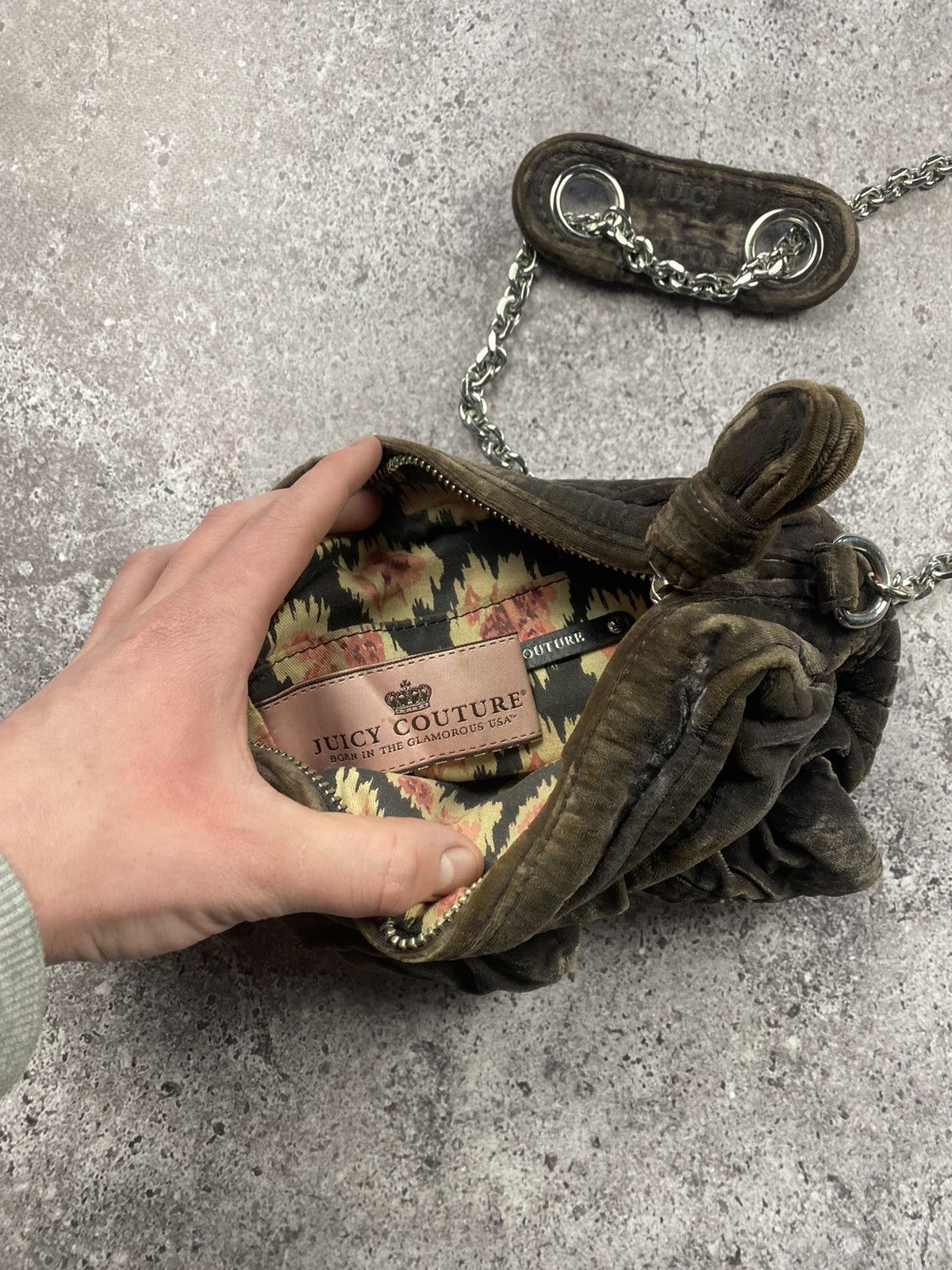 Juicy Couture × Vintage VINTAGE VELOUR JUICY COUTURE 2000s RARE BROWN BAG TRASHED Size ONE SIZE - 8 Thumbnail