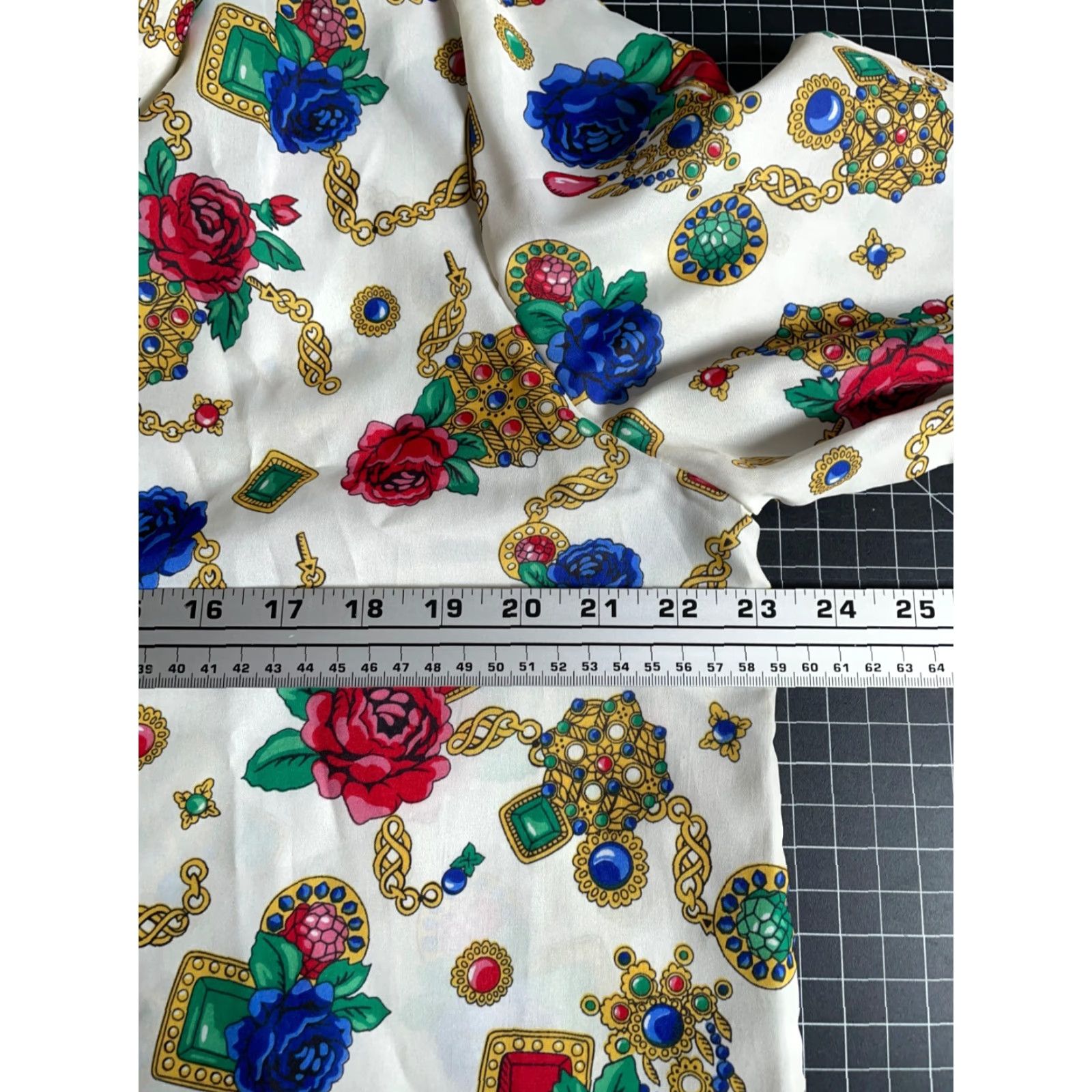 Vintage Cape Cod Floral Gold Chains Print Shirt Women's XL White Camp Collar AOP Vintage 90s Bohemian Retro Flower Shirt Womens XL White Cape Cod Size XL / US 12-14 / IT 48-50 - 5 Thumbnail