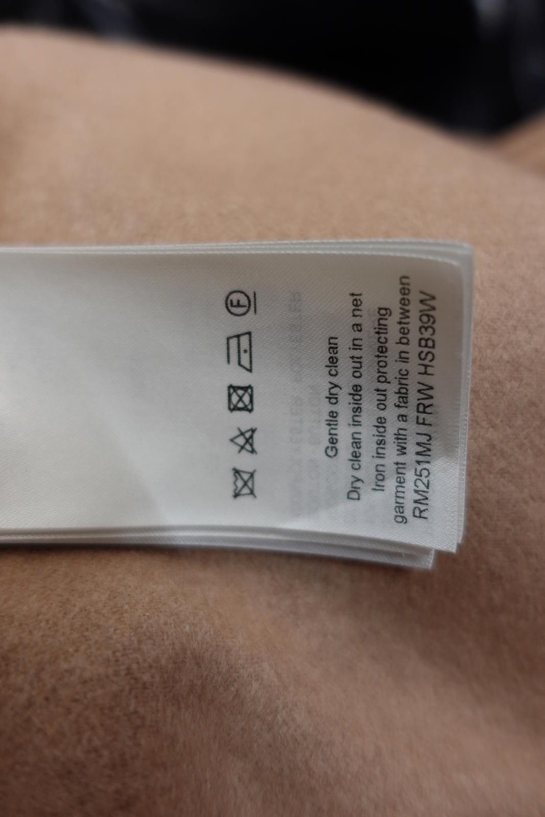 Louis Vuitton Louis Vuitton Monogram Cashmere Overshirt in Beige/Grey Size US L / EU 52-54 / 3 - 6 Thumbnail
