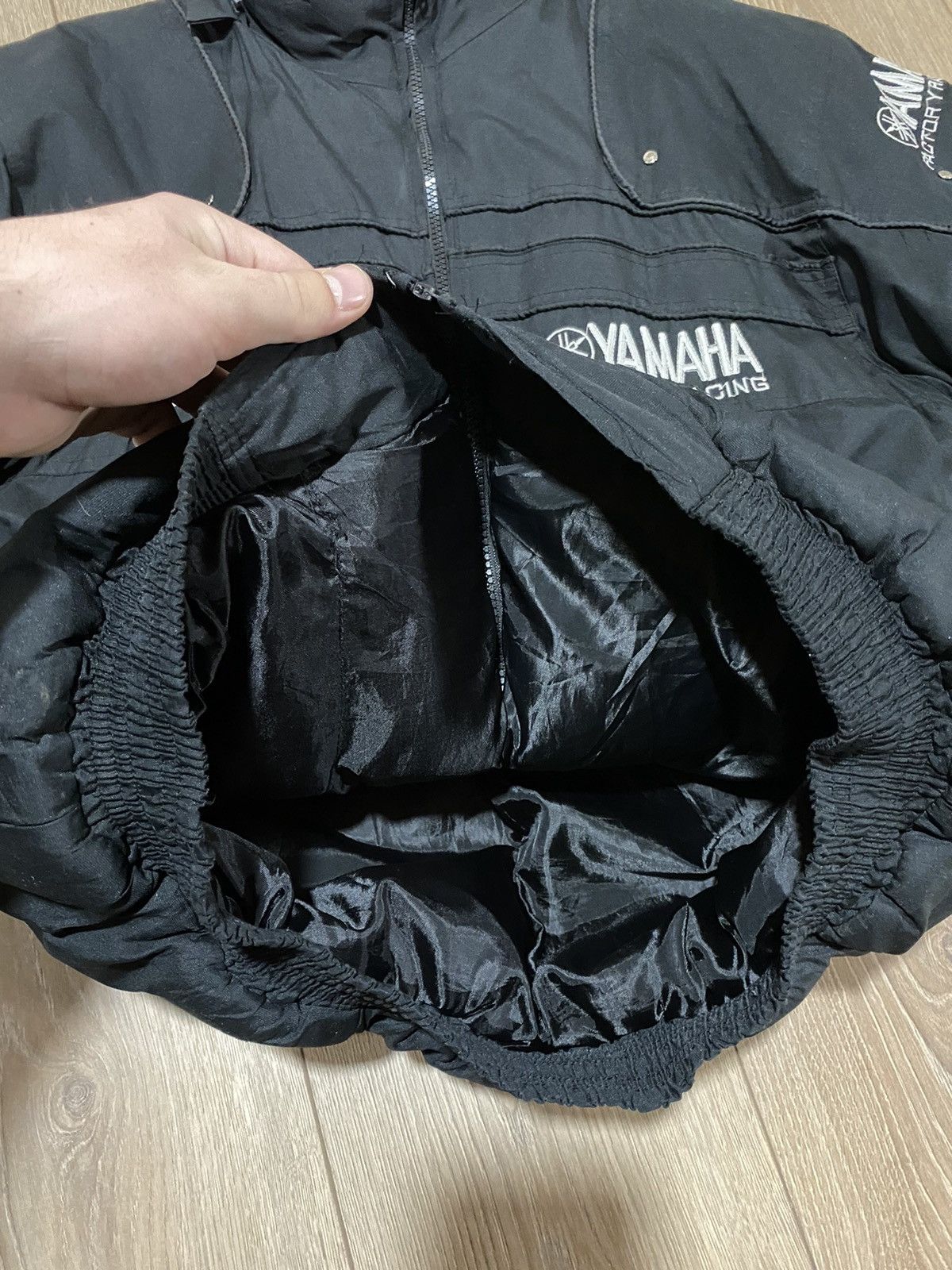 Formula 1 Yamaha jacket puffer Racing Moto black NASCAR Size US S / EU 44-46 / 1 - 14 Thumbnail