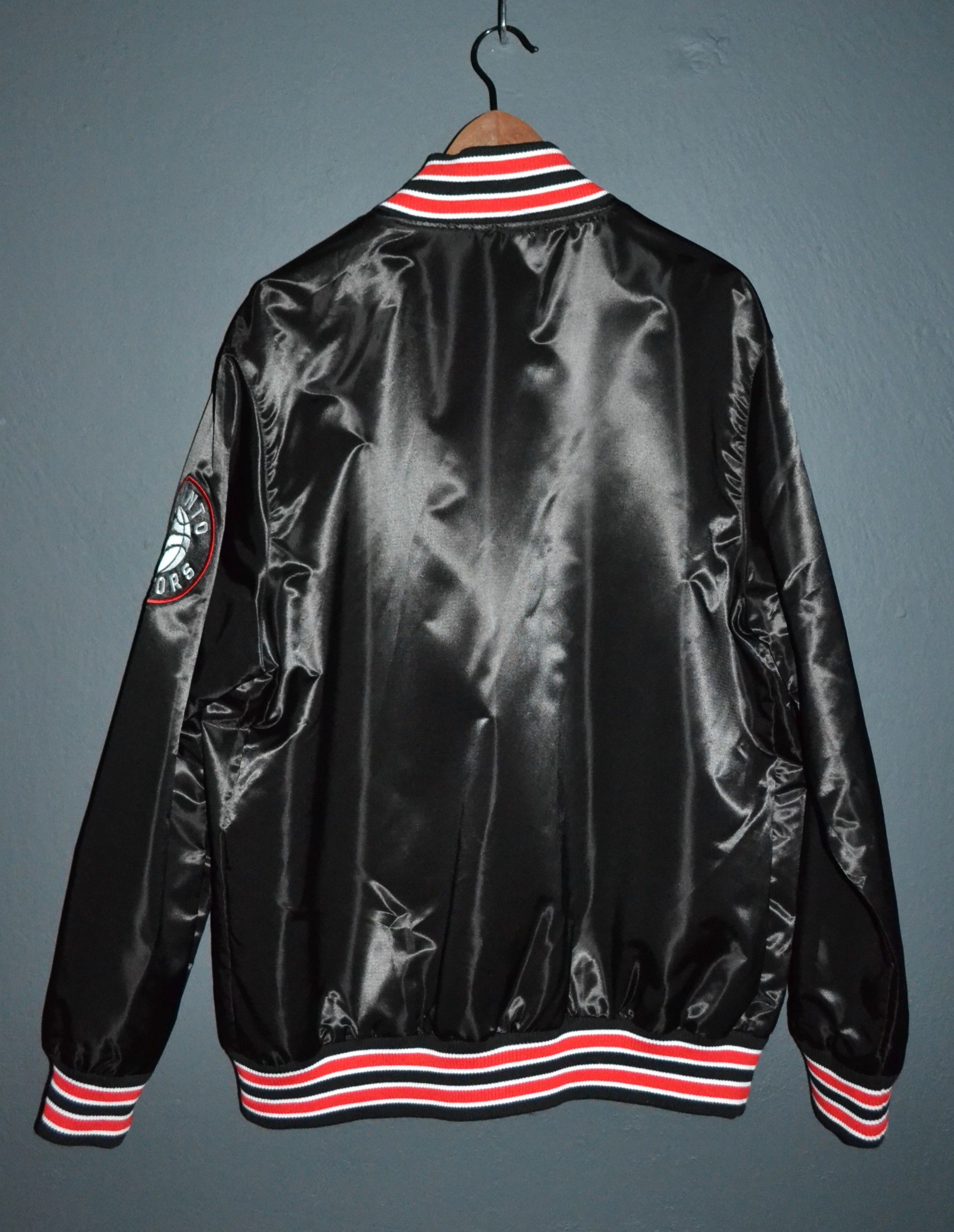 Starter Starter Raptors Bomber Jacket Size XL Size US XL / EU 56 / 4 - 9 Thumbnail