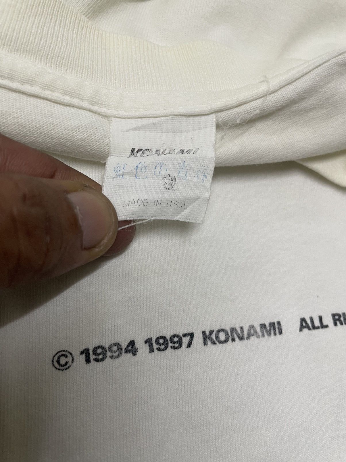 Anime Vintage 90s KONAMI Anime Tshirt Size US XXL / EU 58 / 5 - 6 Thumbnail